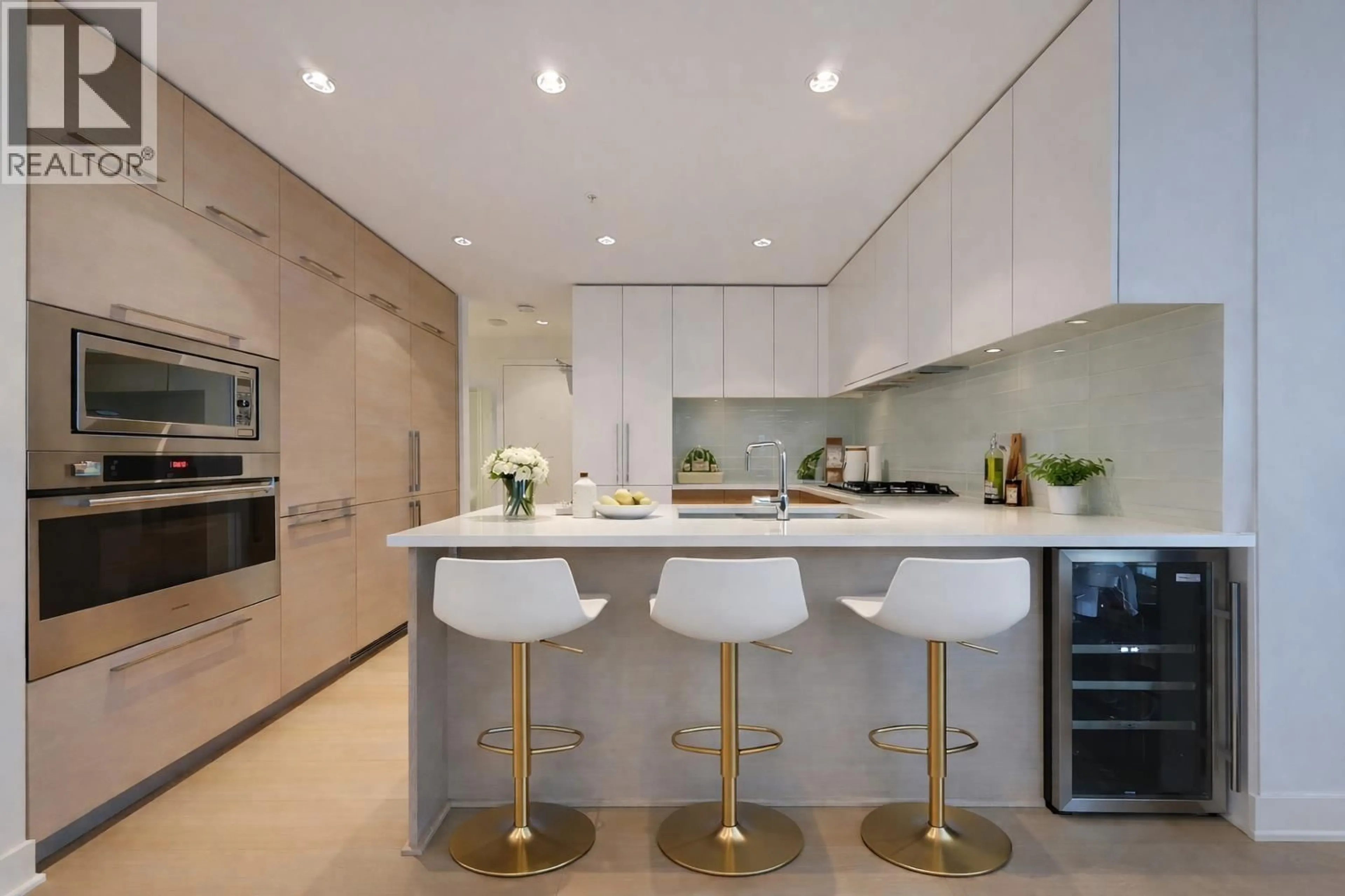 Contemporary kitchen, ceramic/tile floor for 3107 - 1188 PINETREE WAY, Coquitlam British Columbia V3B0K9