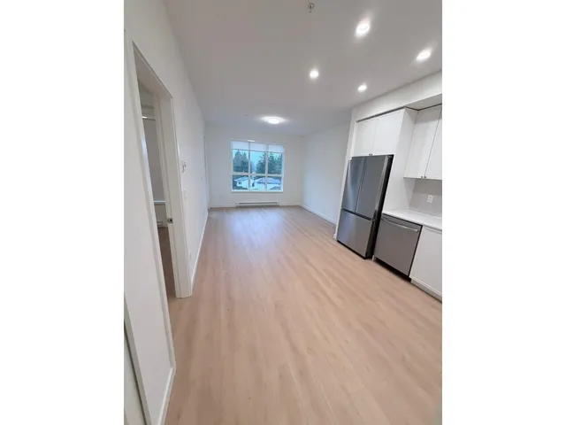 512 - 14778 106 AVENUE, Surrey 4