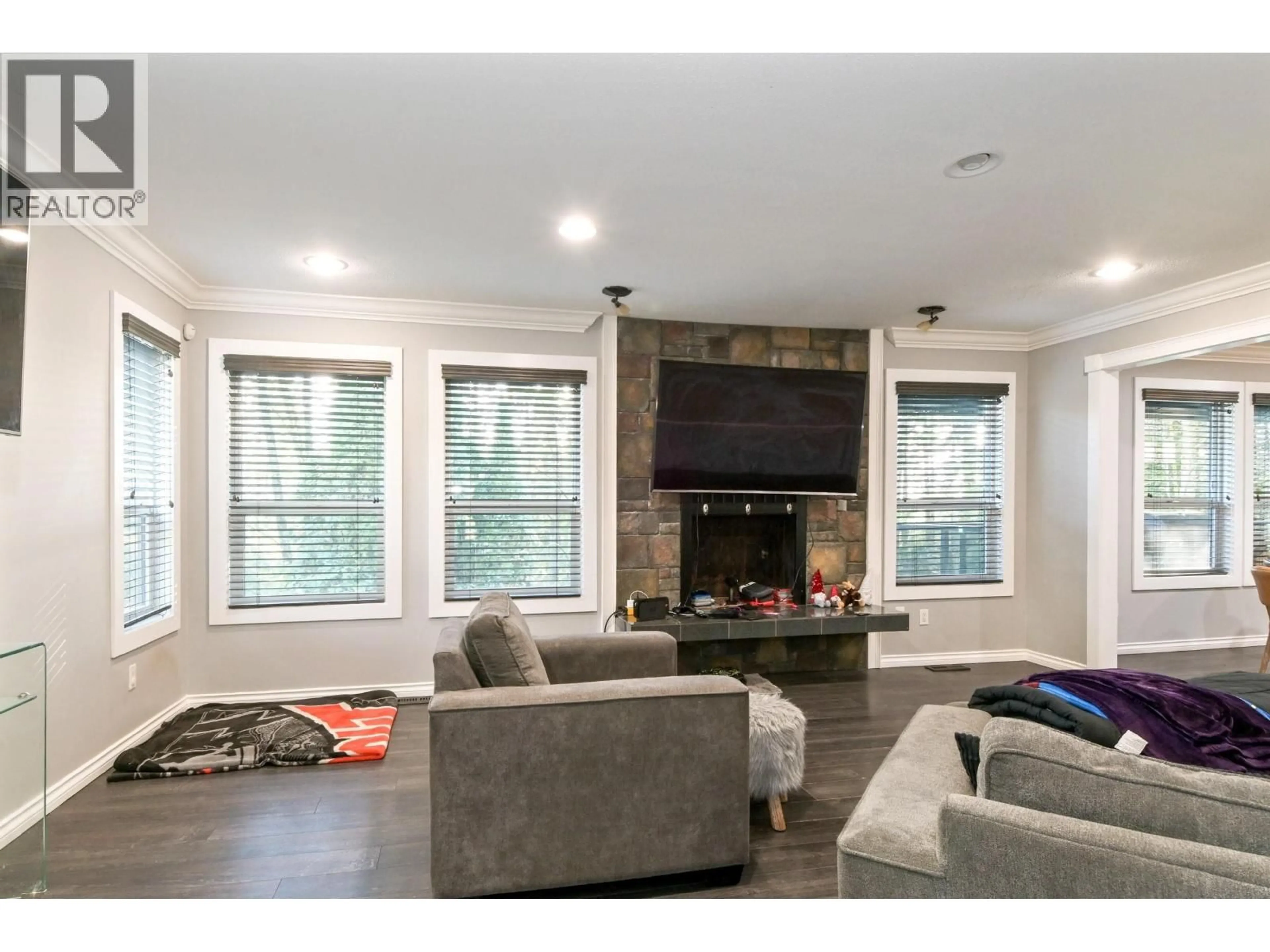 Living room with furniture, unknown for 12707 BLUE MOUNTAIN CRESCENT, Maple Ridge British Columbia V2W1N7