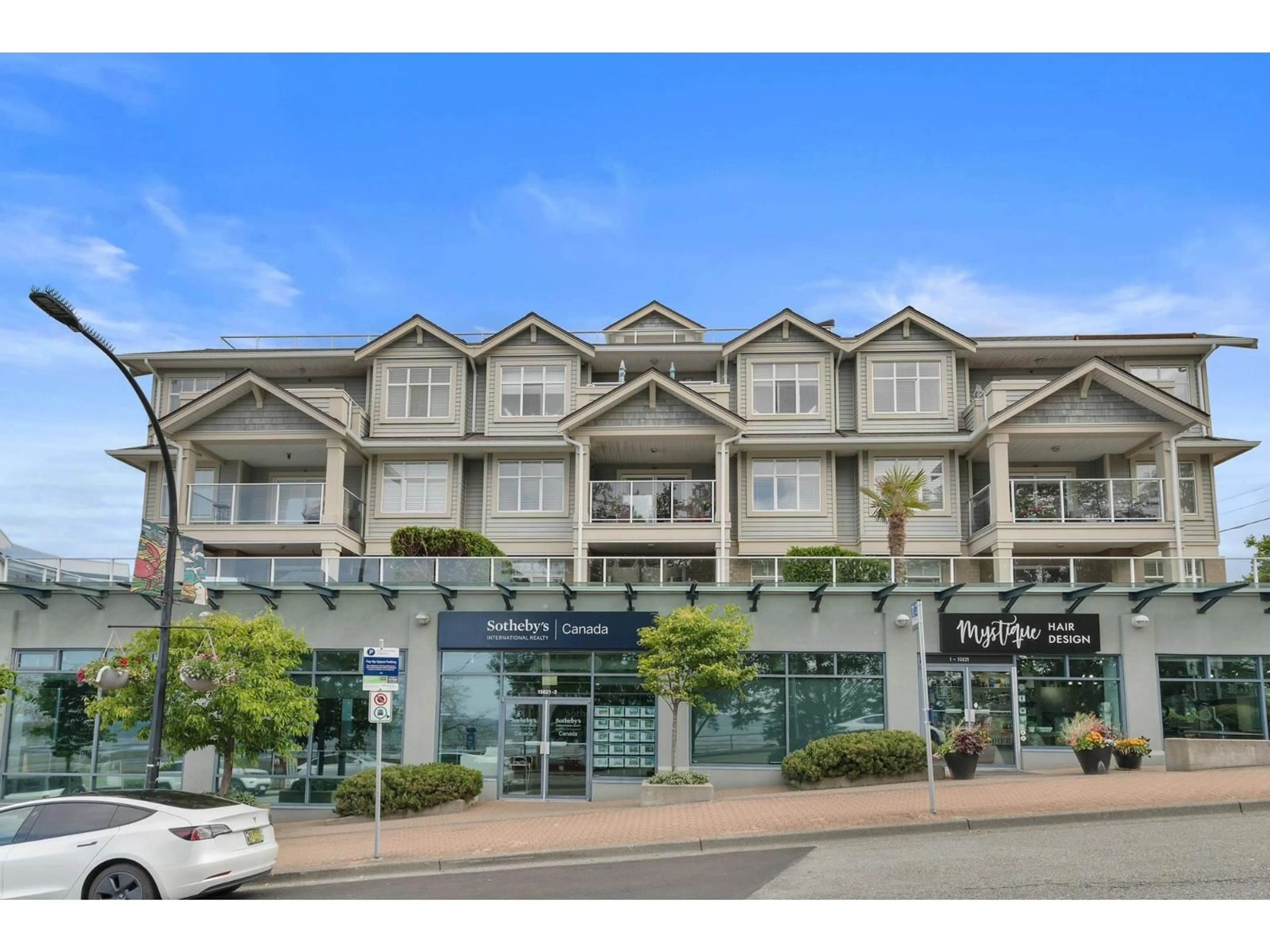 Unknown for 105 - 15621 MARINE DRIVE, White Rock British Columbia V4B1E1