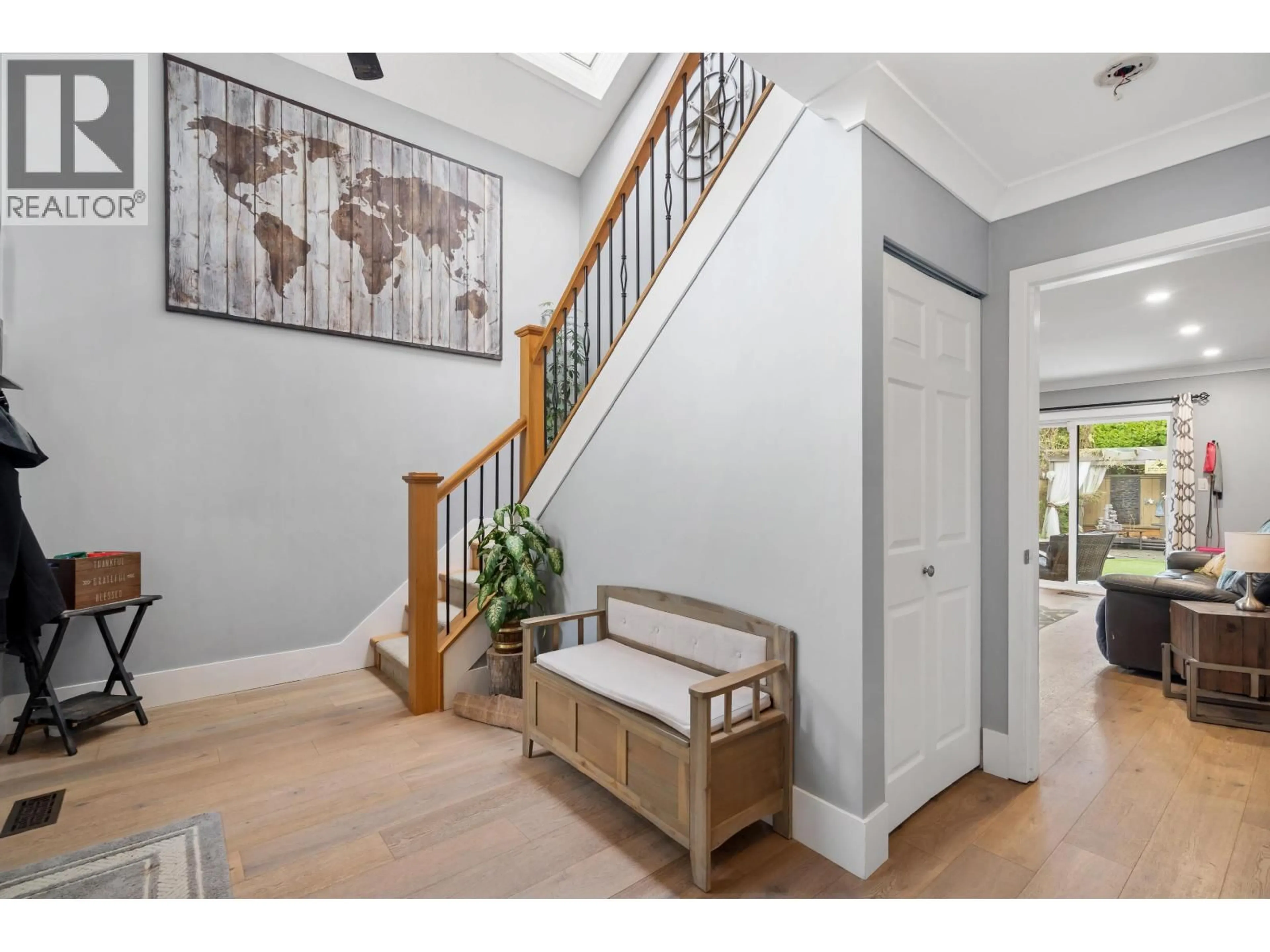 Indoor entryway for 39 - 11291 7TH AVENUE, Richmond British Columbia V7E3B7