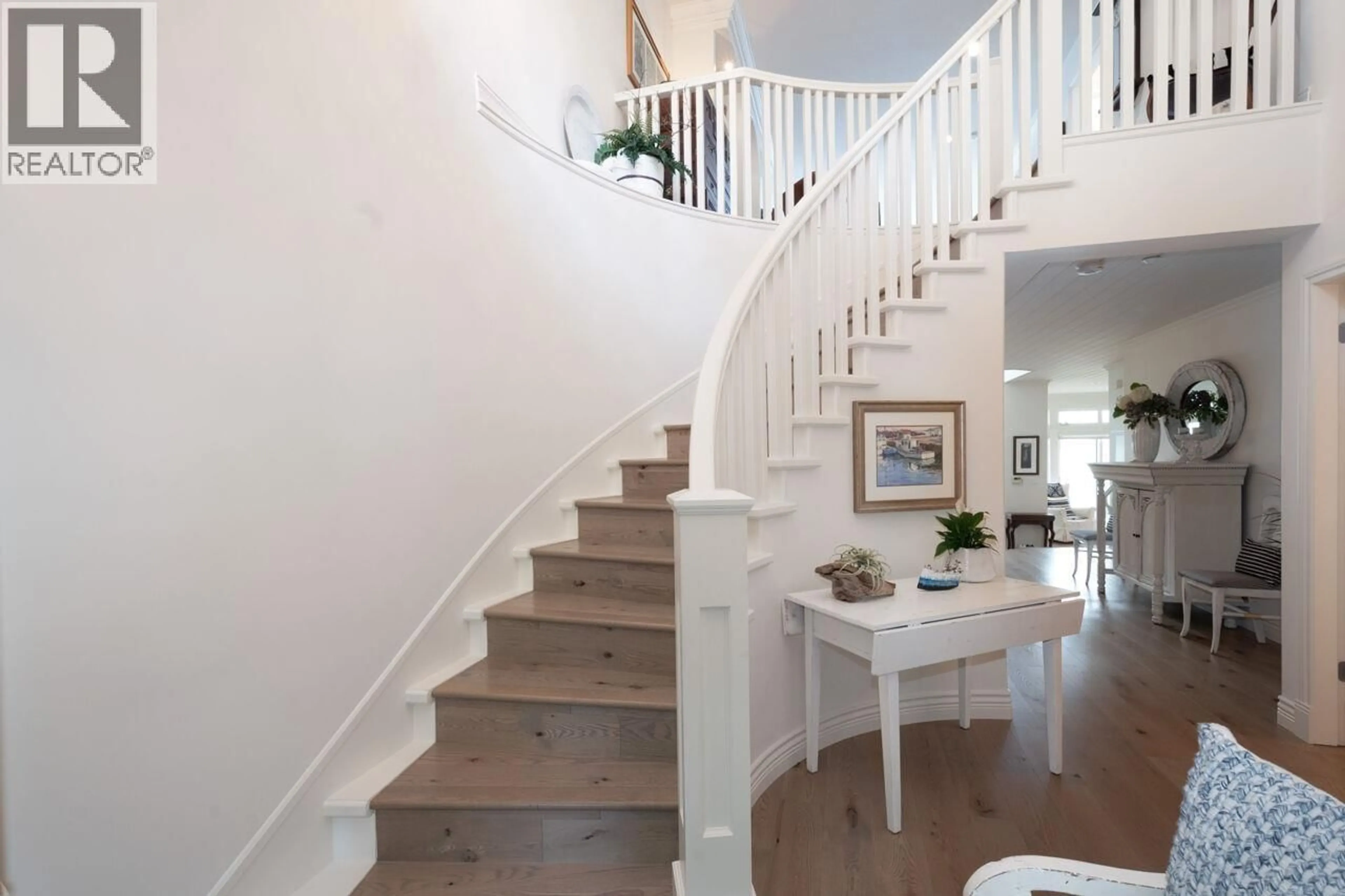 Stairs for 9 BEACH DRIVE, Furry Creek British Columbia V8B1A2