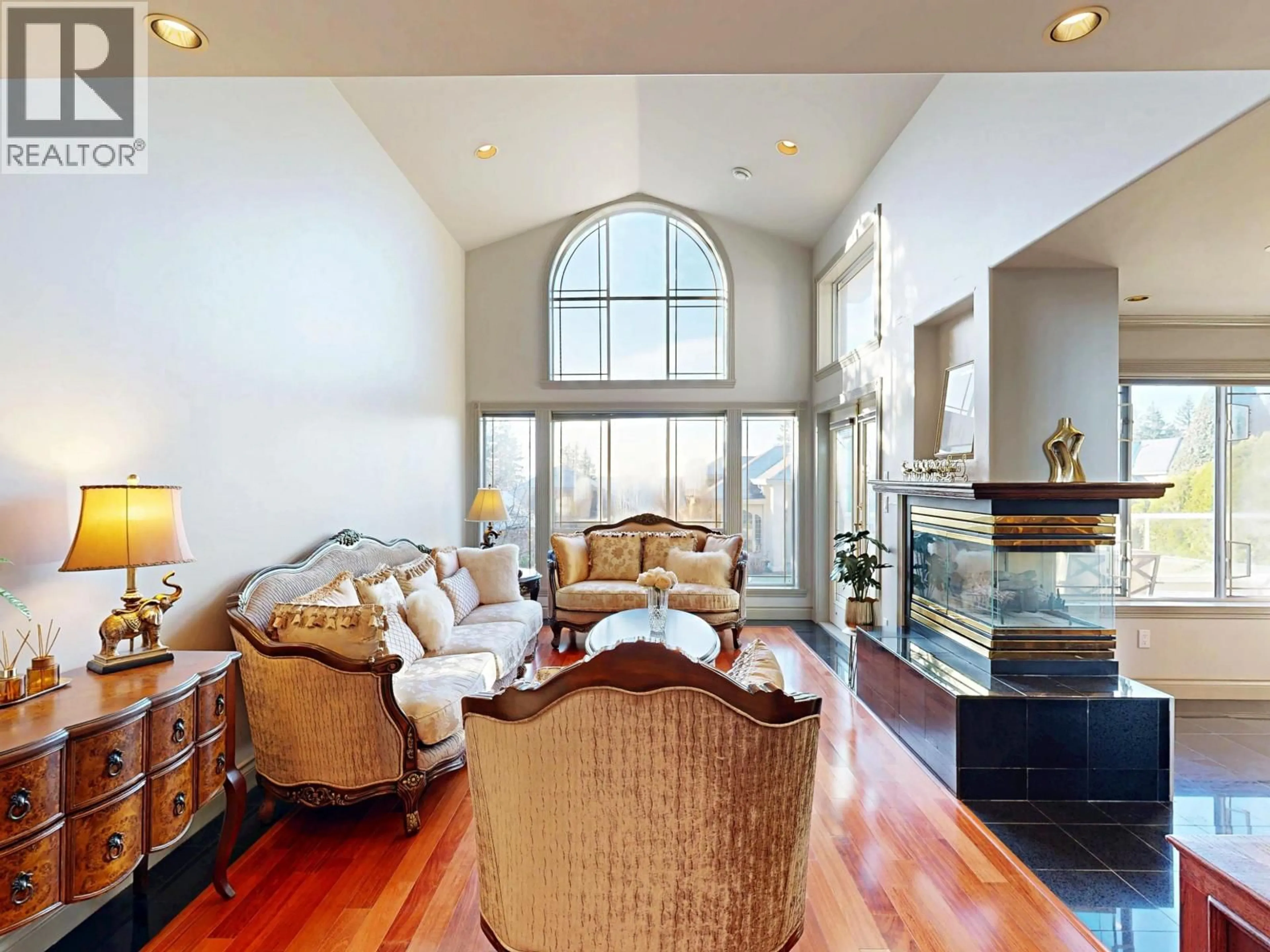 Living room with furniture, unknown for 106 TIMBERCREST PLACE, Port Moody British Columbia V3H4V5