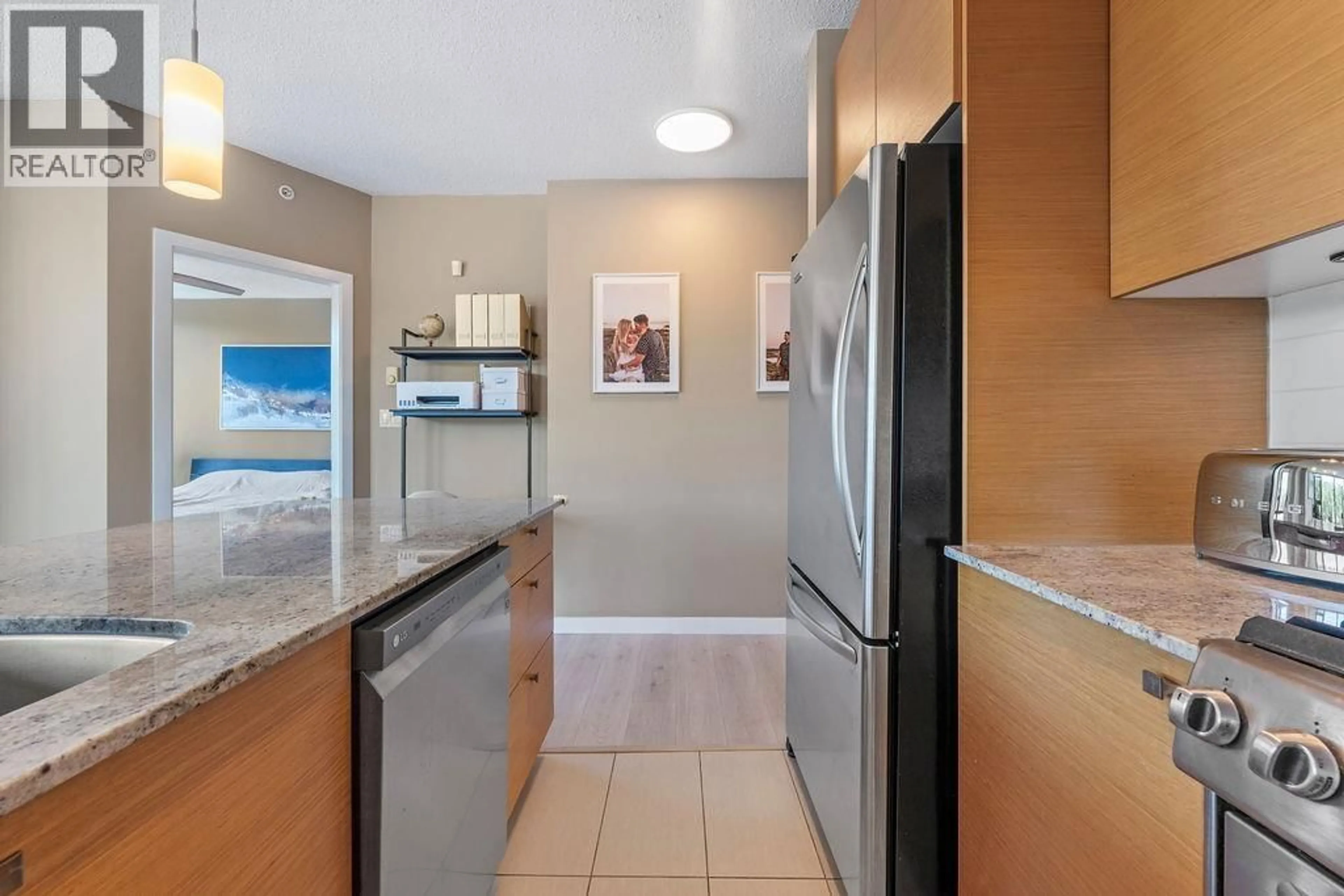 Standard kitchen, ceramic/tile floor for 704 - 110 BREW STREET, Port Moody British Columbia V3H0E4
