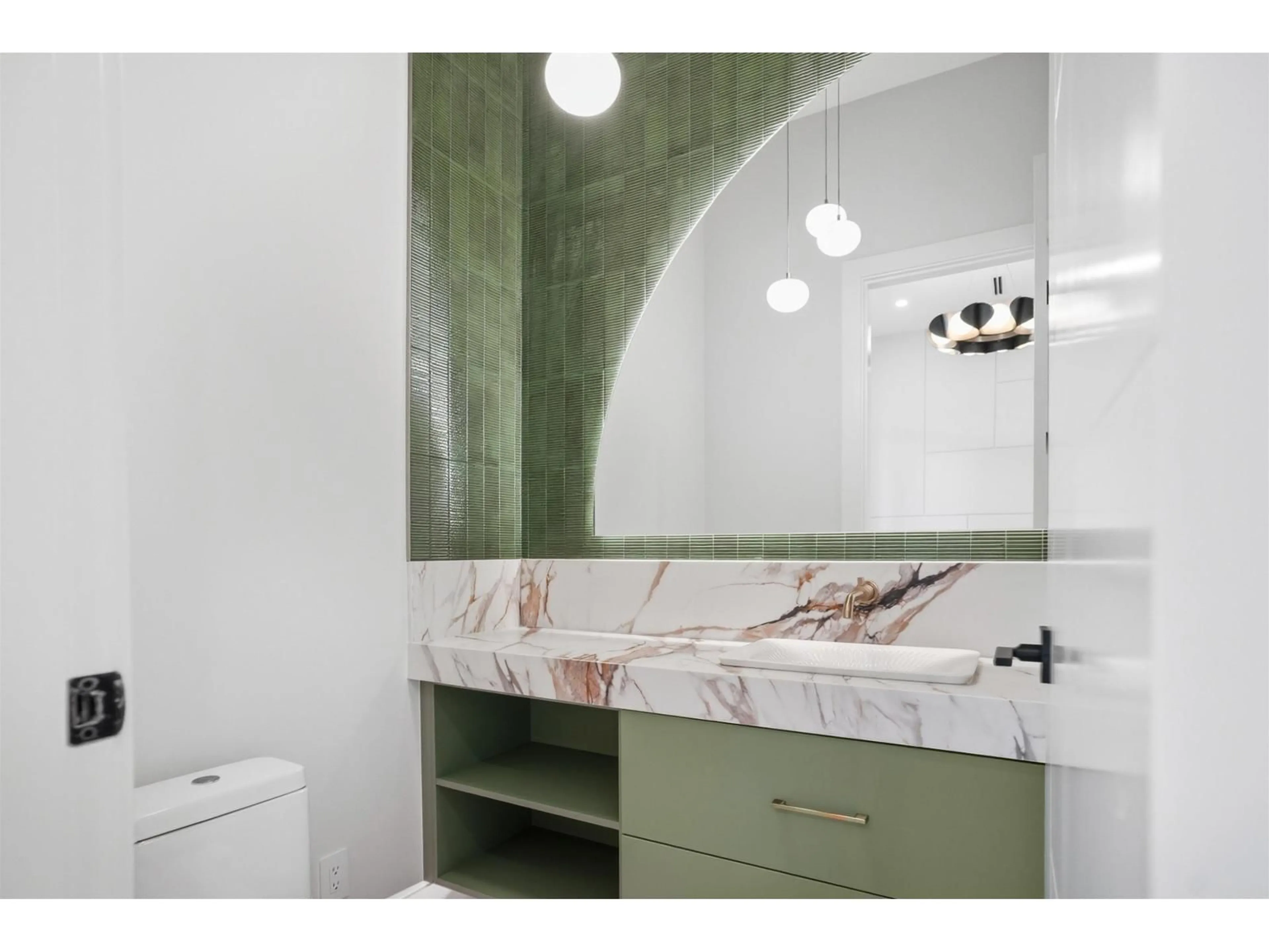 Contemporary bathroom, ceramic/tile floor for 15630 23A AVENUE, Surrey British Columbia V0V0V0