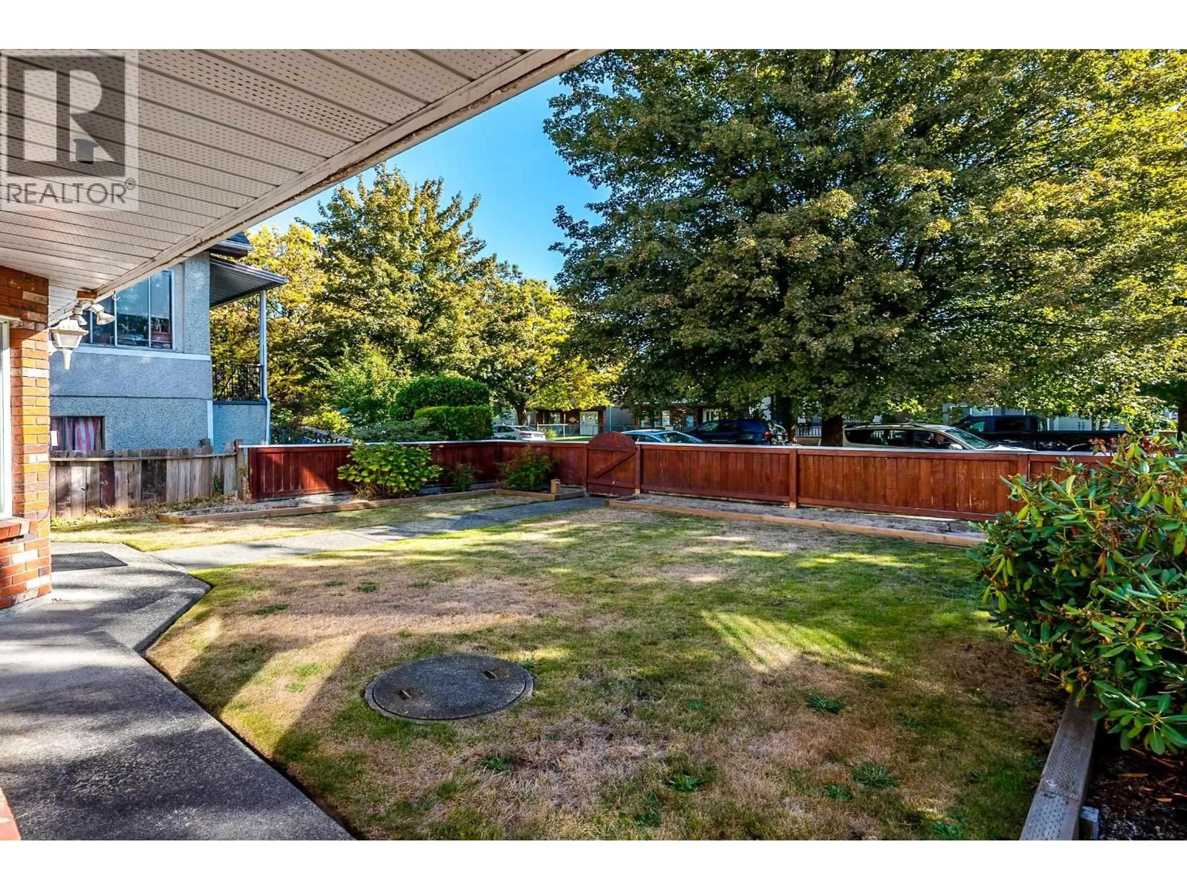 Patio, street for 6465 ST. CATHERINES STREET, Vancouver British Columbia V5W3G9