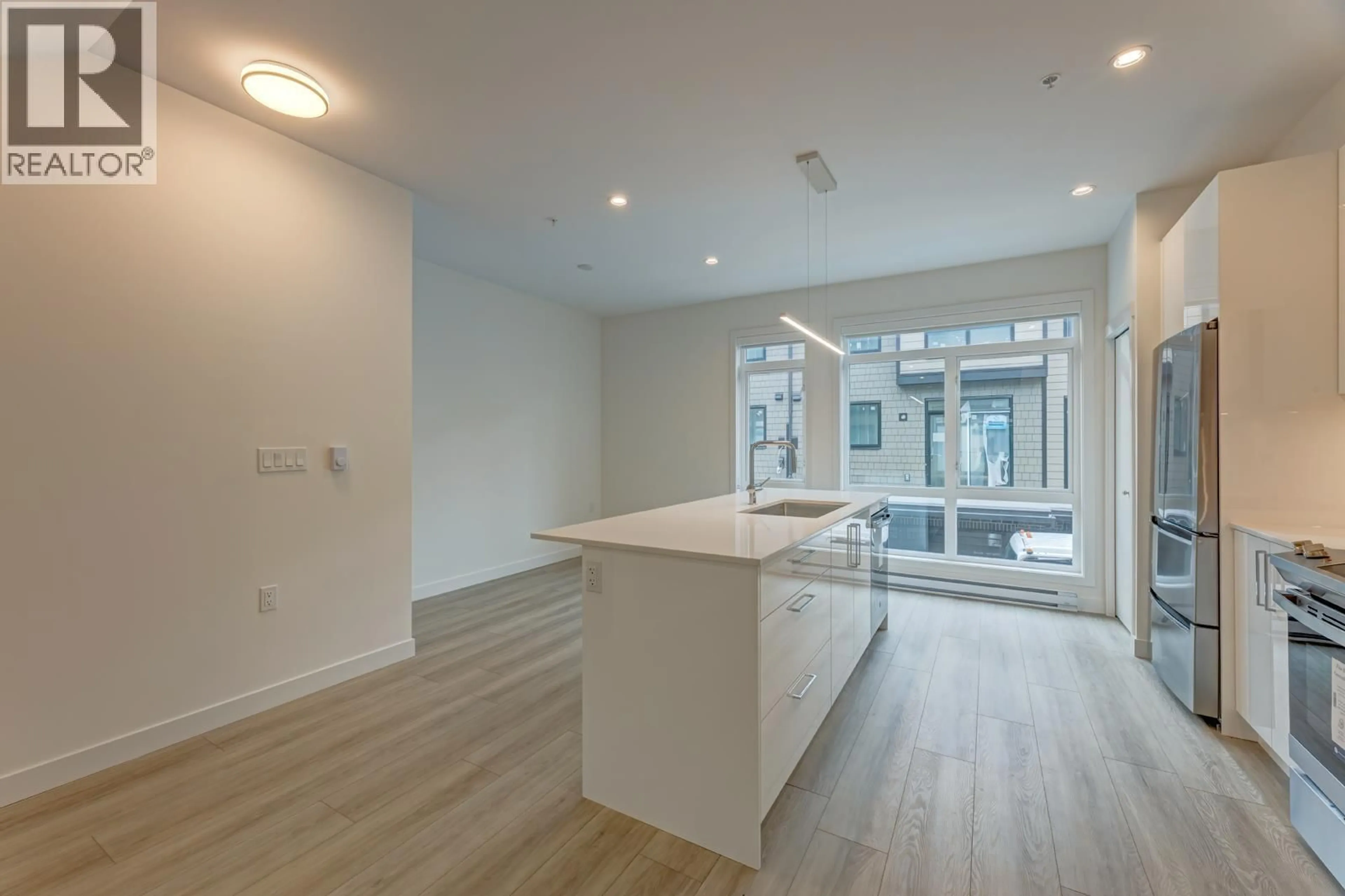 Open concept kitchen, unknown for 54 - 4337 BOUNDARY ROAD, Richmond British Columbia V6V1S8