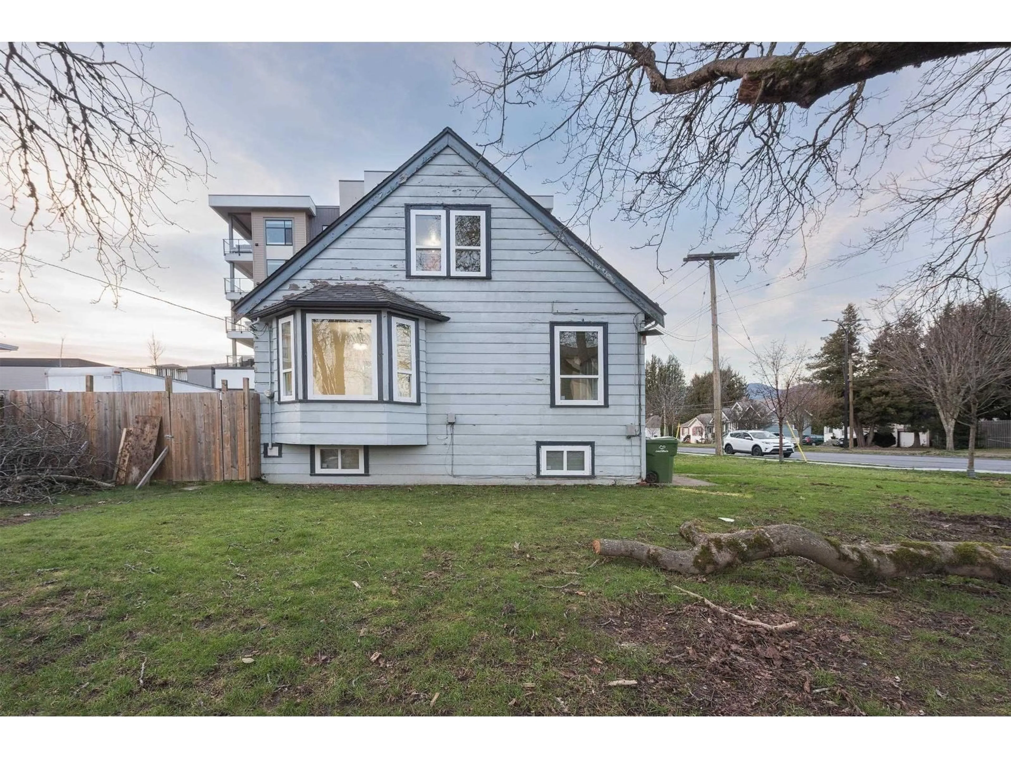 Unknown for 45726 SPADINA AVENUE, Chilliwack British Columbia V2P1T7