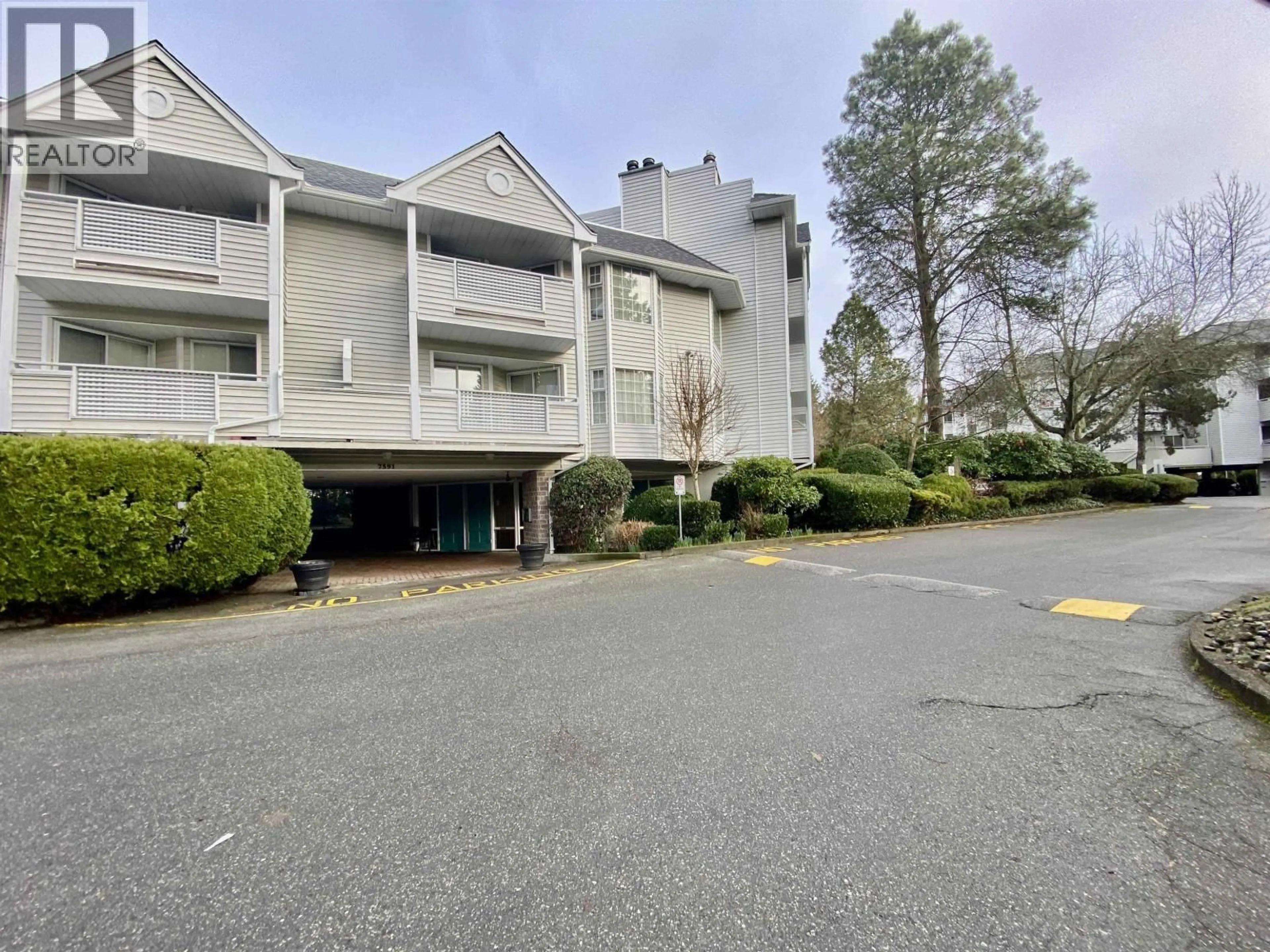 A pic from outside/outdoor area/front of a property/back of a property/a pic from drone, mountain view for 115 - 7591 MOFFATT ROAD, Richmond British Columbia V6Y3N2