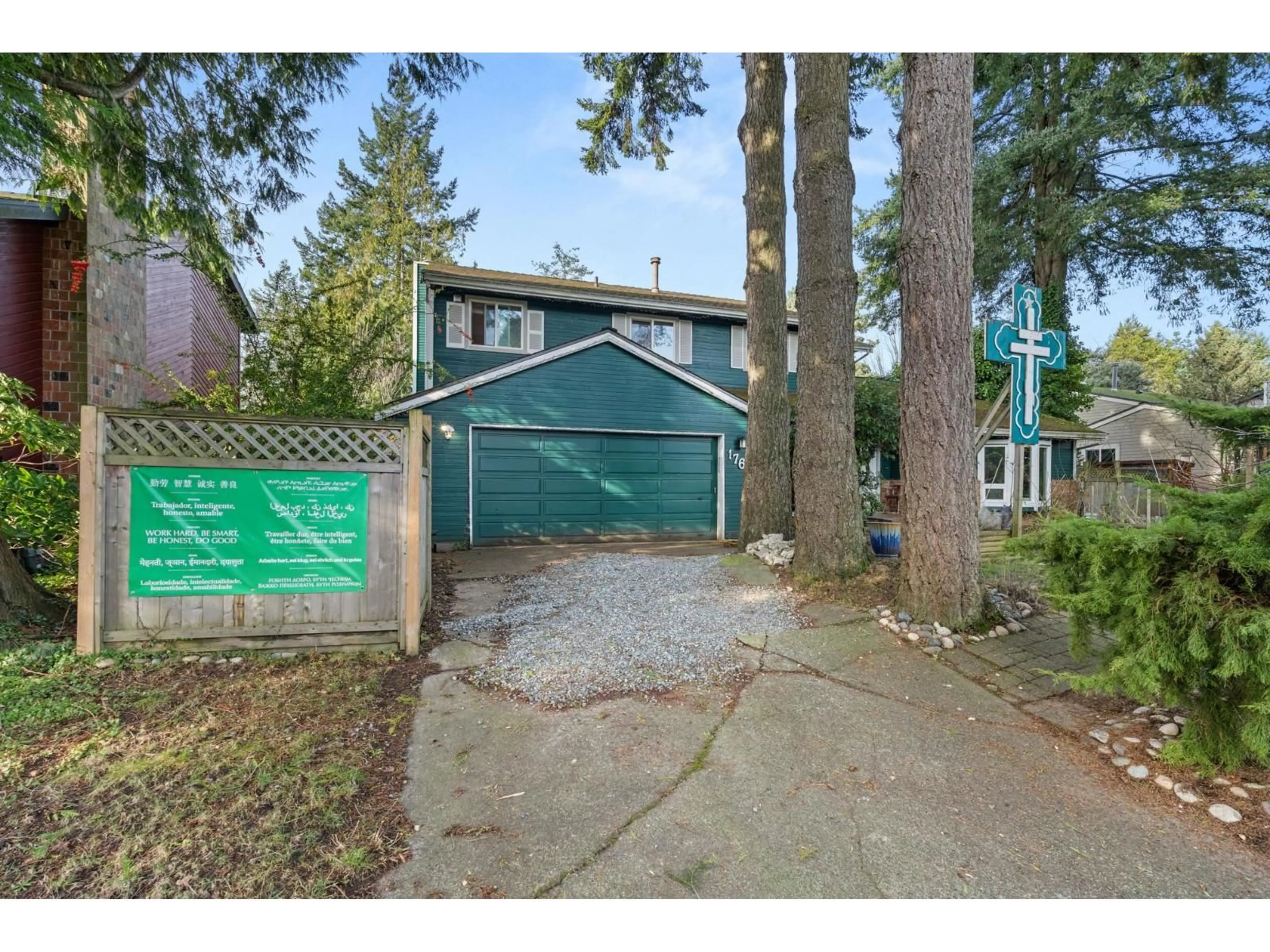 Unknown for 1761 140A STREET, Surrey British Columbia V4A6T9