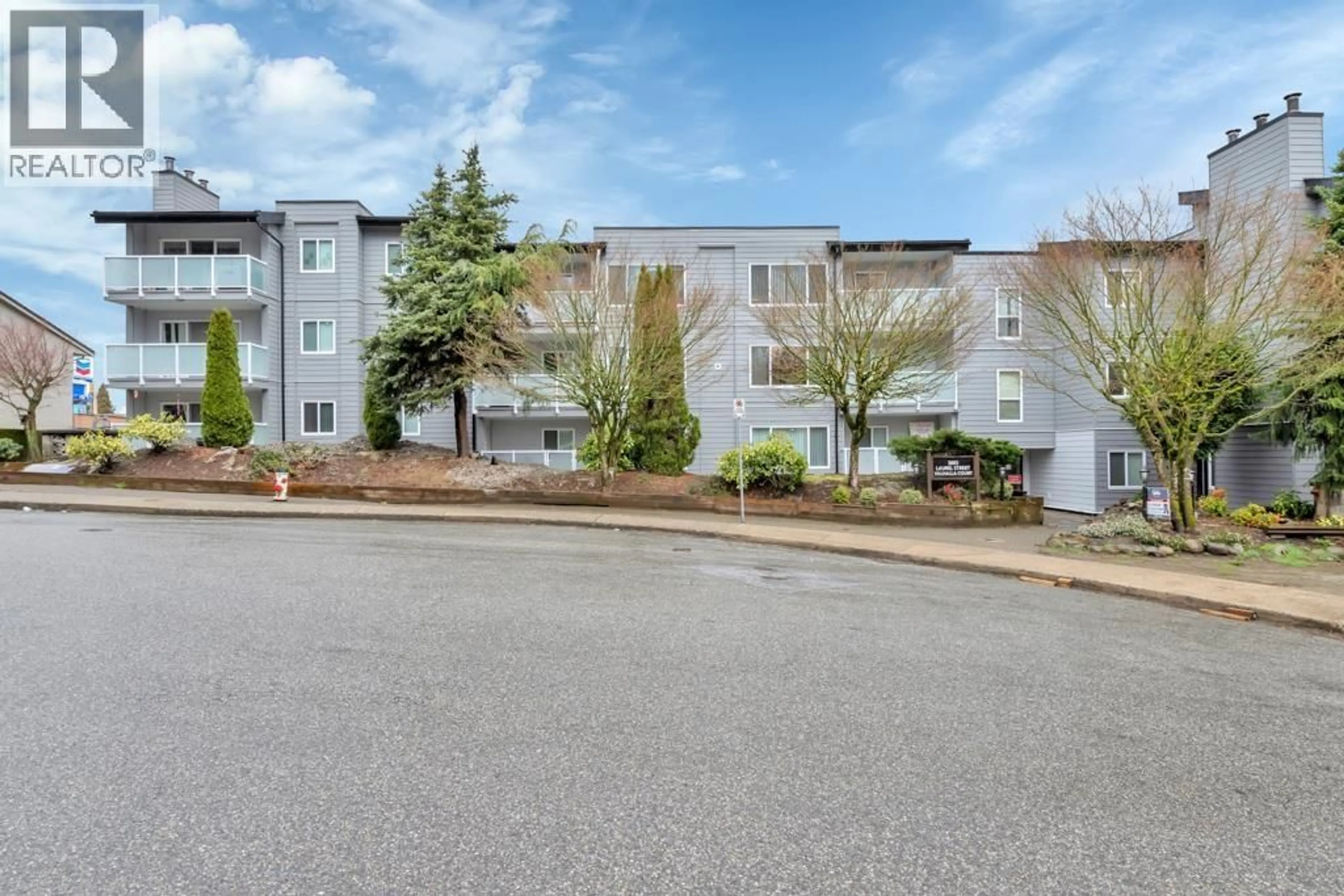 Unknown for 109 - 3883 LAUREL STREET, Burnaby British Columbia V5G4M8