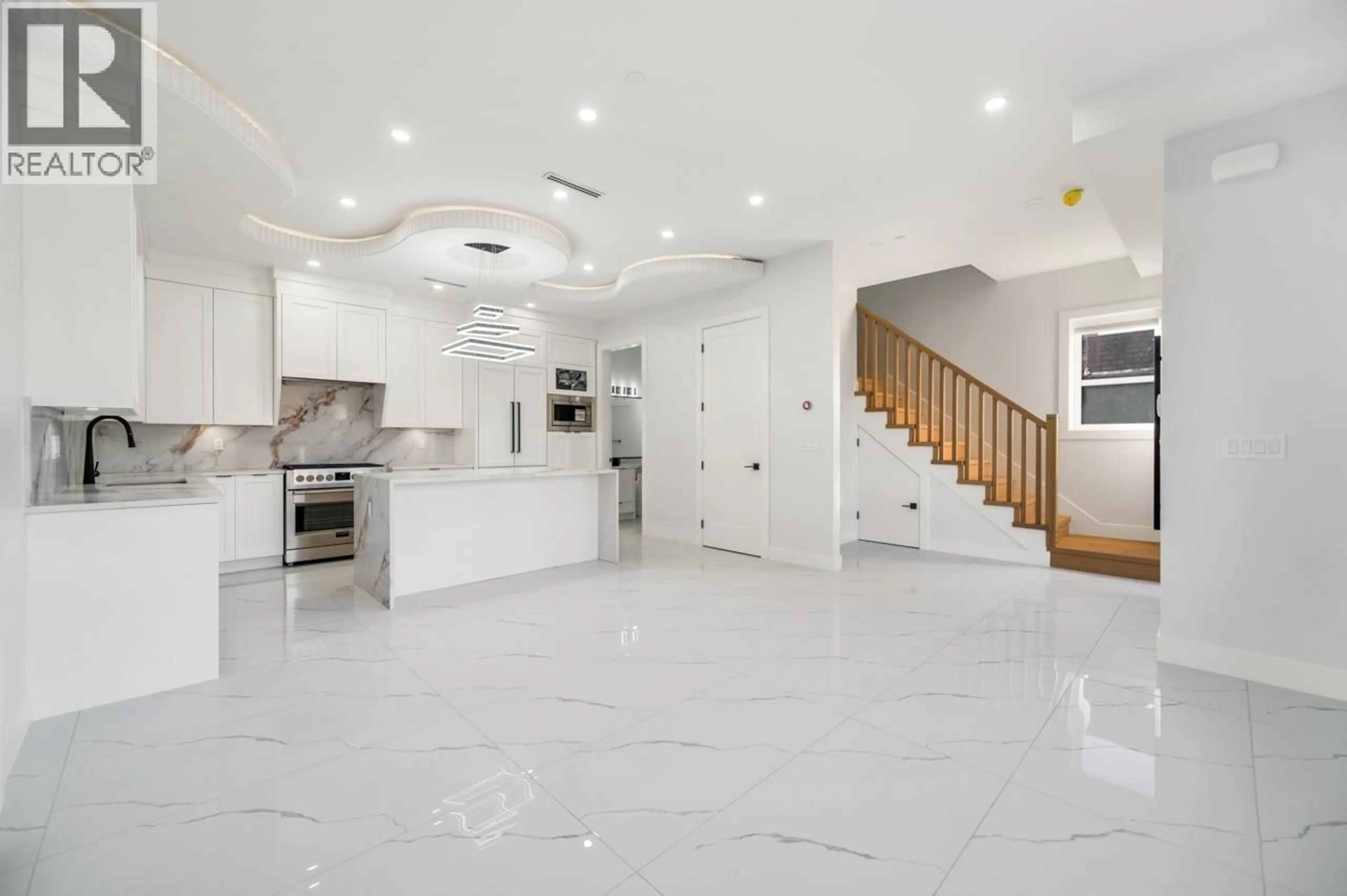 Open concept kitchen, ceramic/tile floor for 1330 64TH AVENUE, Vancouver British Columbia V5X2P1