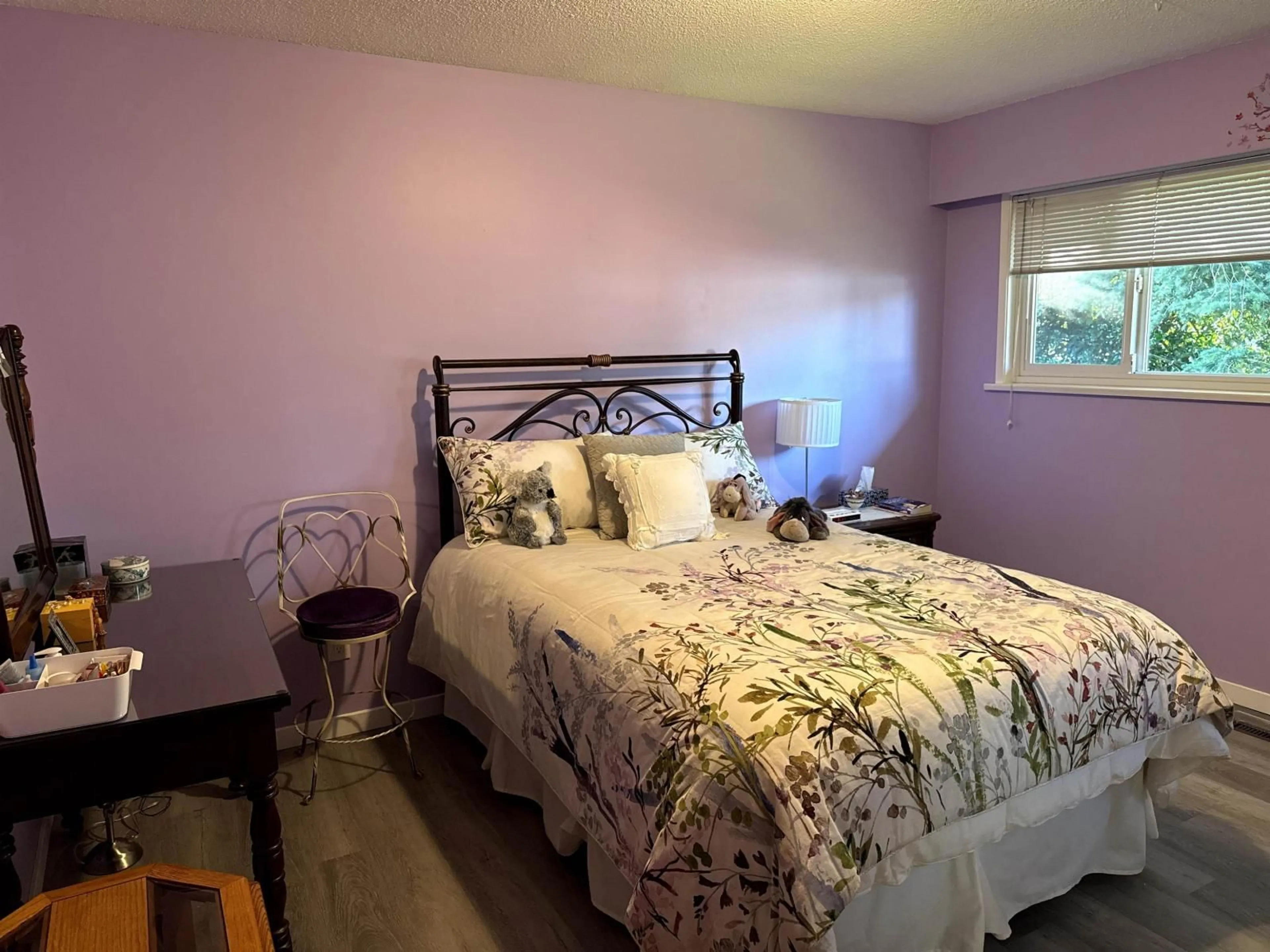 A pic of a room for 4545 208 STREET, Langley British Columbia V3A2H7