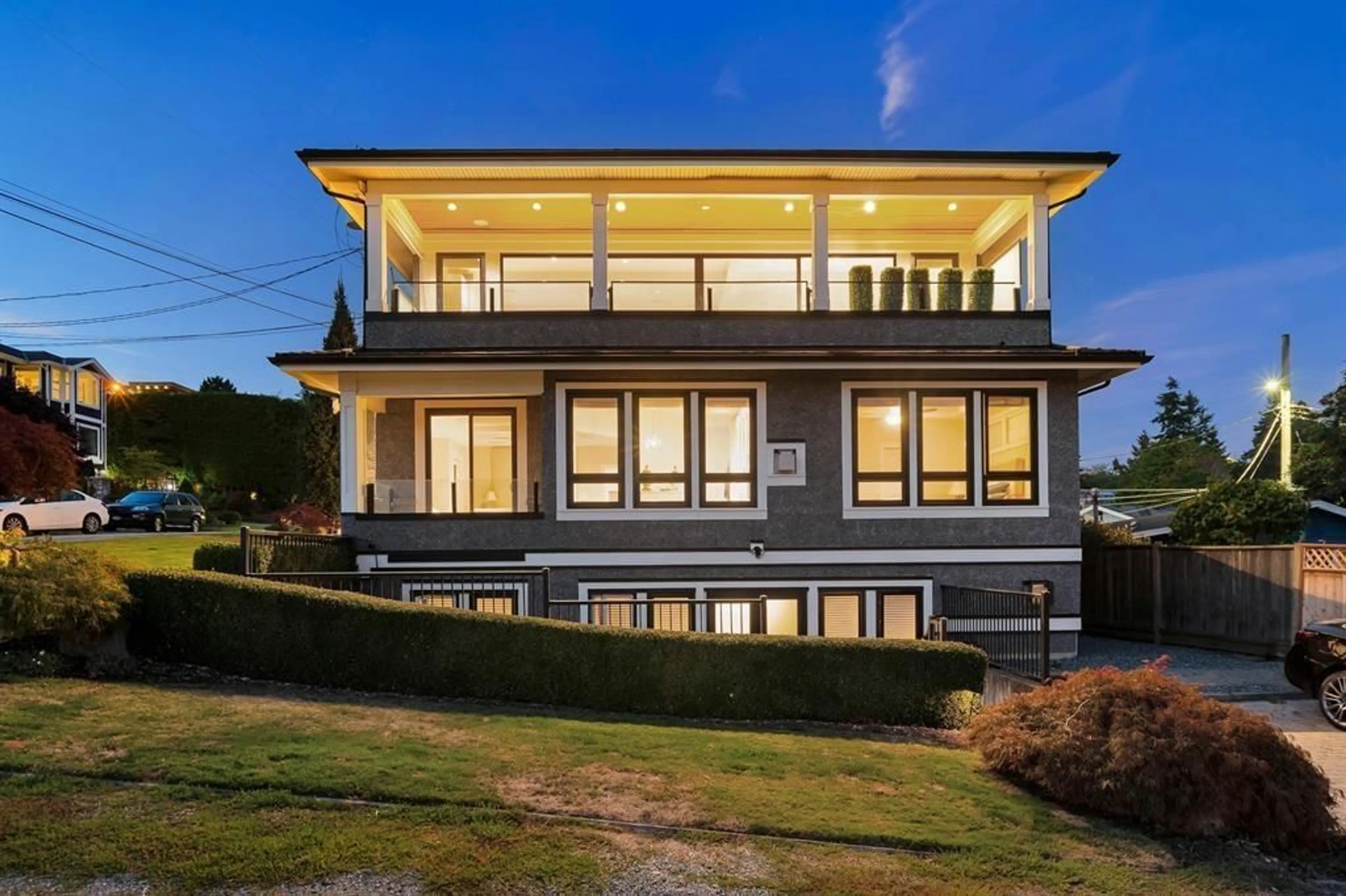 Unknown for 932 ASH STREET, White Rock British Columbia V4B4K1