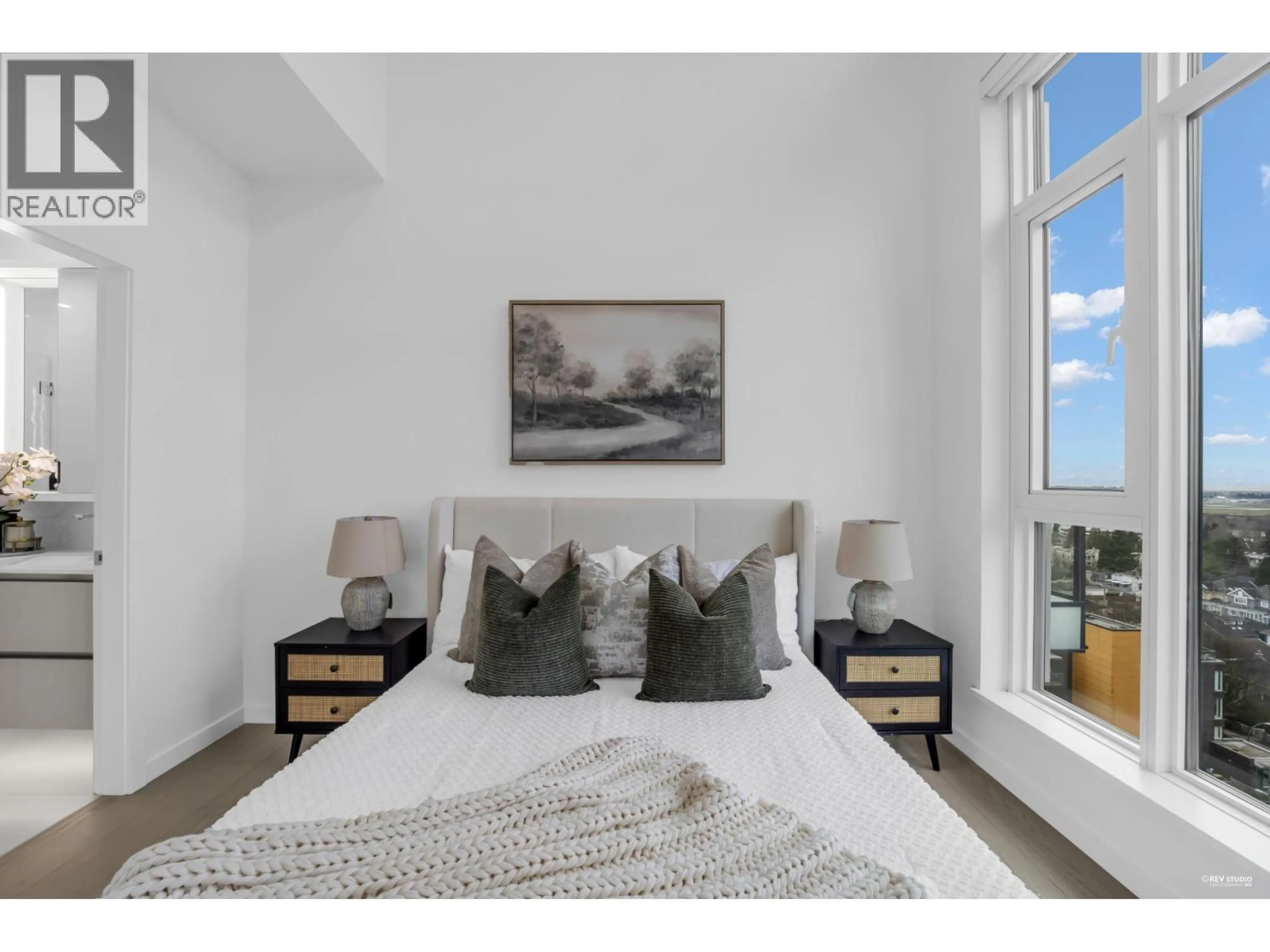 Bedroom with bed, unknown for 1001 - 8415 GRANVILLE STREET, Vancouver British Columbia V6P0M2