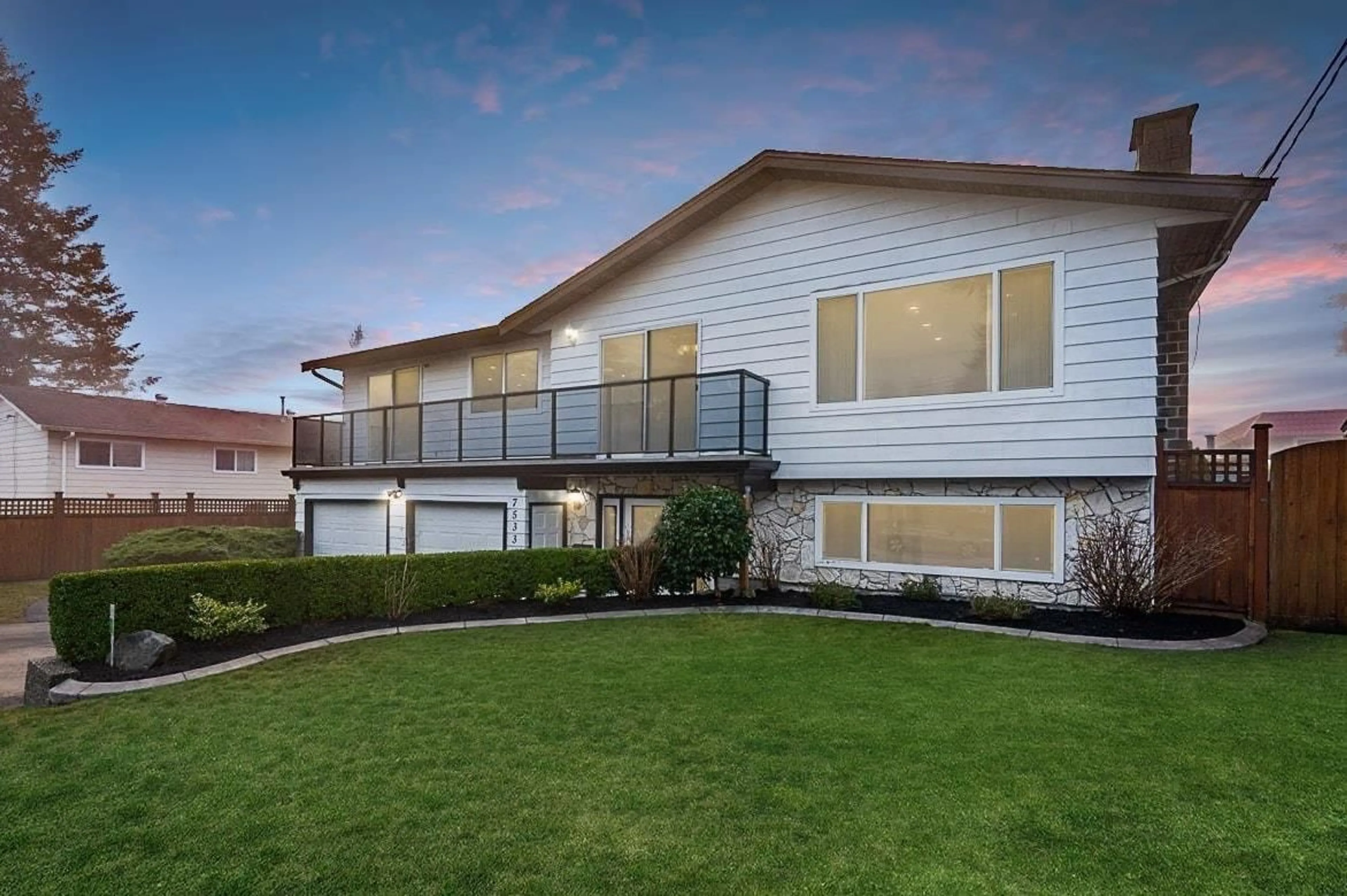 Home with vinyl exterior material, street for 7533 MALTON DRIVE, Delta British Columbia V4C6W7