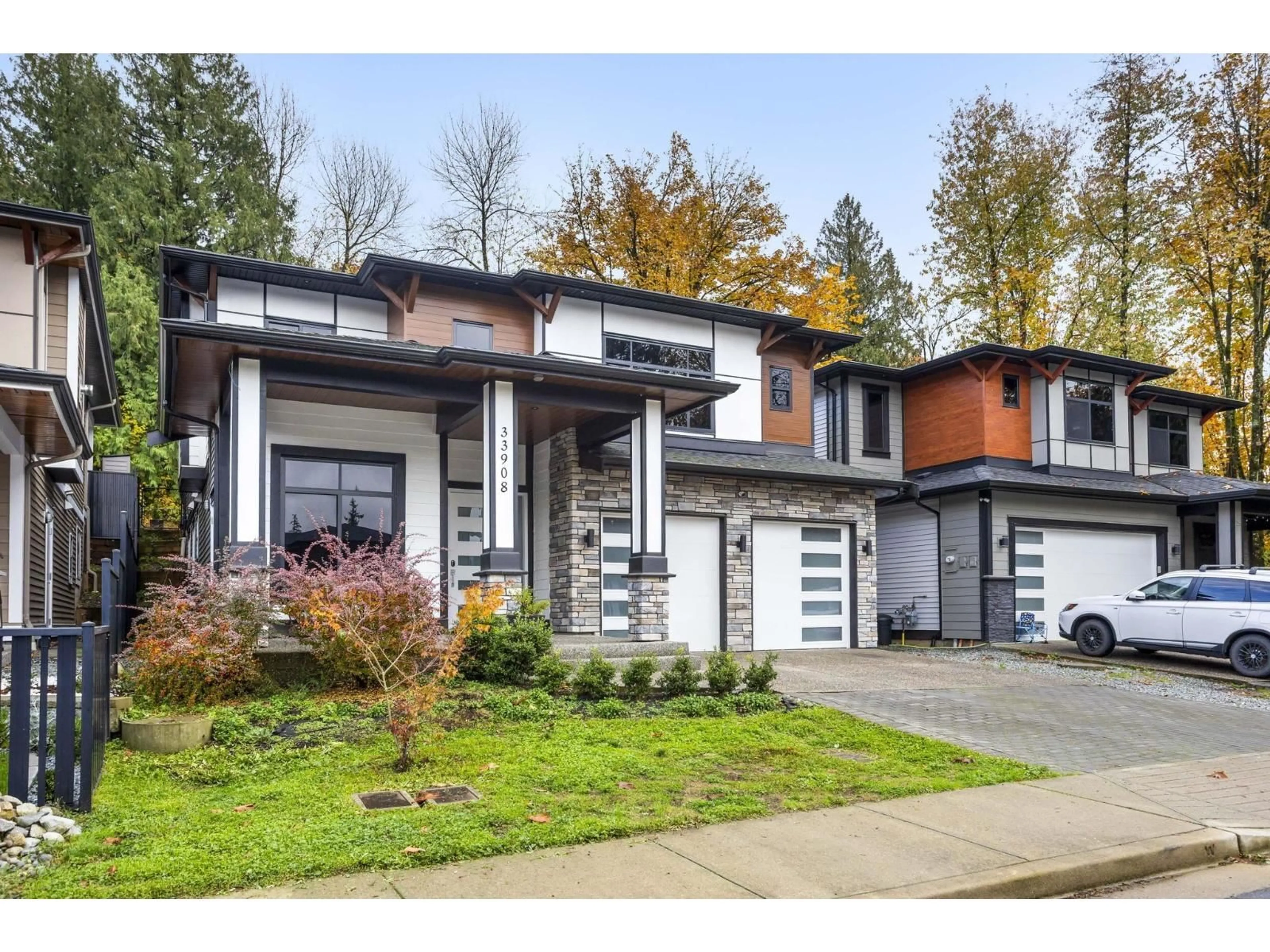 Home with brick exterior material, street for 33908 TOOLEY PLACE, Mission British Columbia V2V0G5