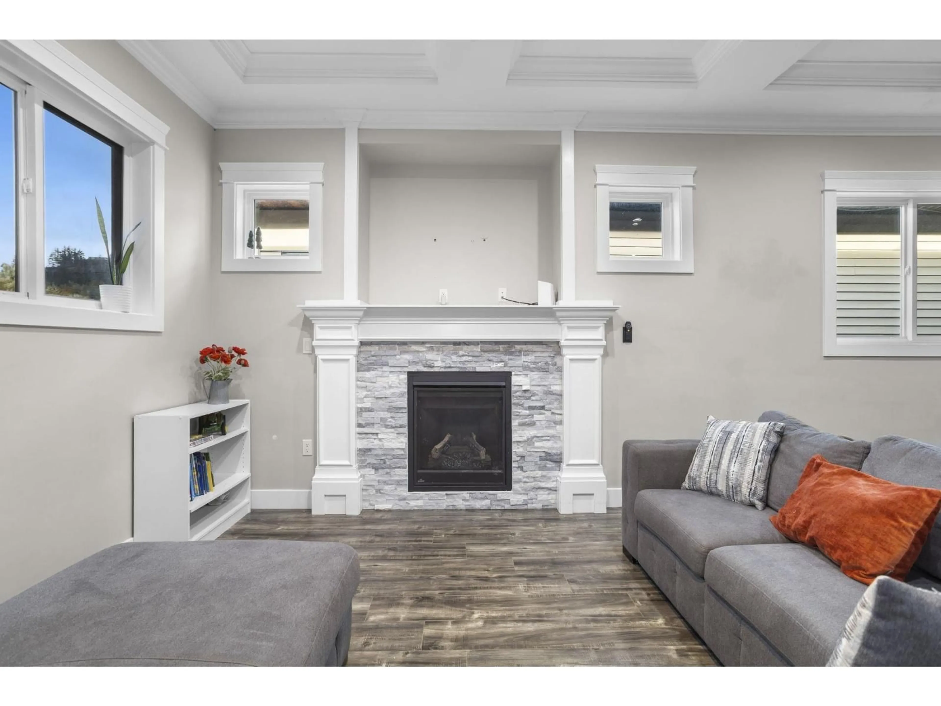 Living room with furniture, unknown for 33908 TOOLEY PLACE, Mission British Columbia V2V0G5