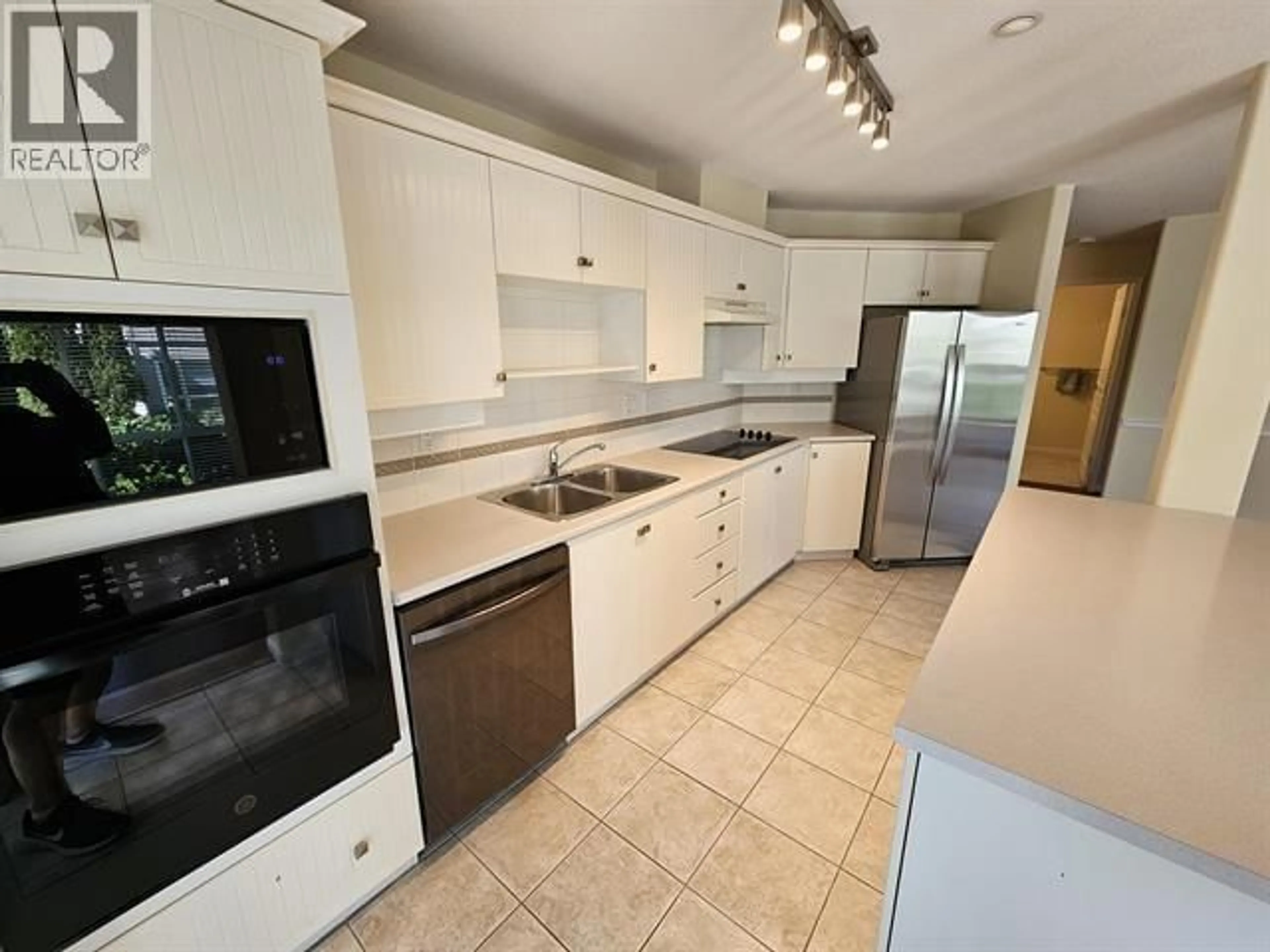 Standard kitchen, unknown for 107 - 12633 NO. 2 ROAD, Richmond British Columbia V7E6N5