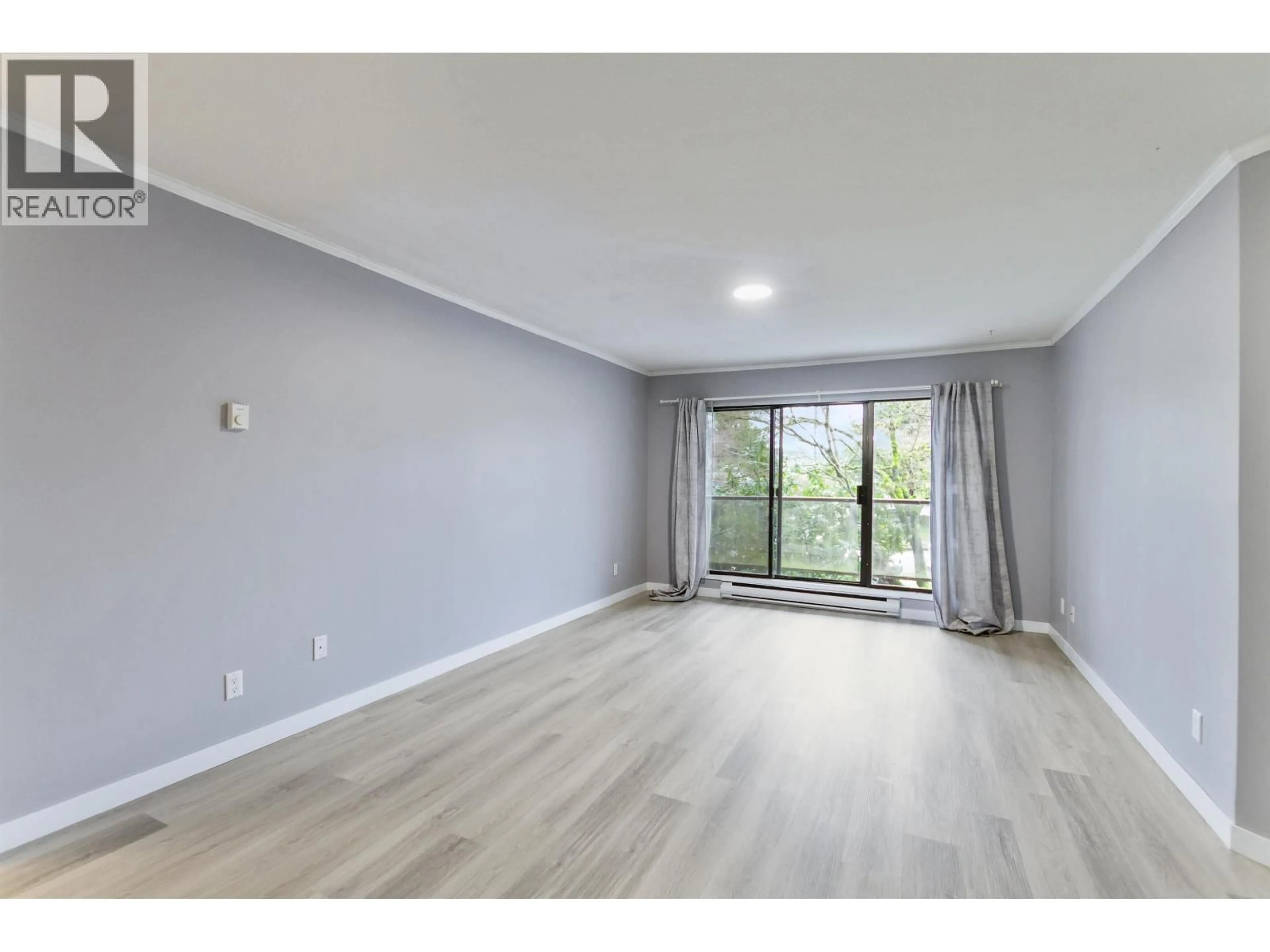 A pic of a room for 201 - 2222 PRINCE EDWARD STREET, Vancouver British Columbia V5T4M6