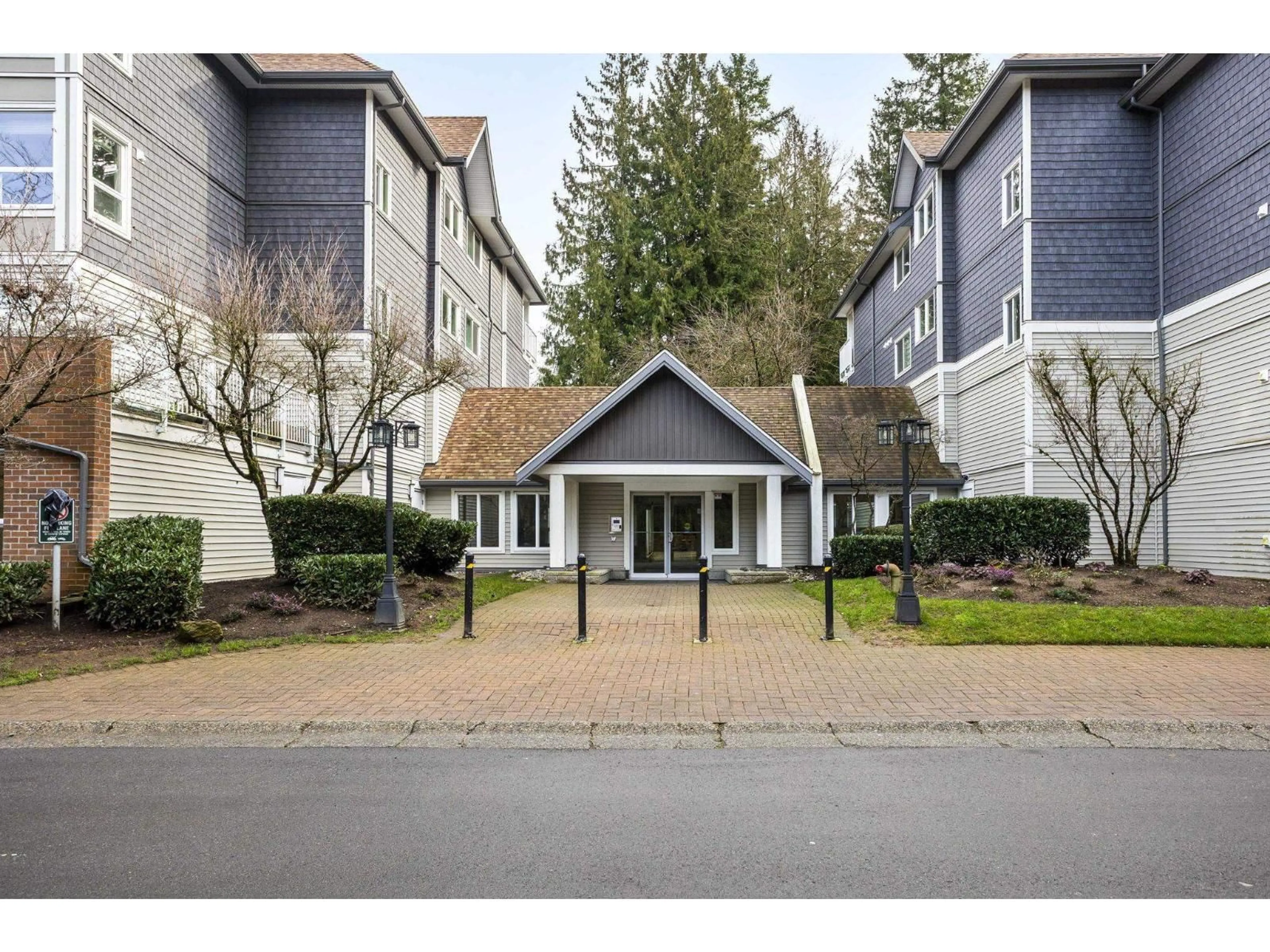 Unknown for 109 - 9650 148 STREET, Surrey British Columbia V3R0W2