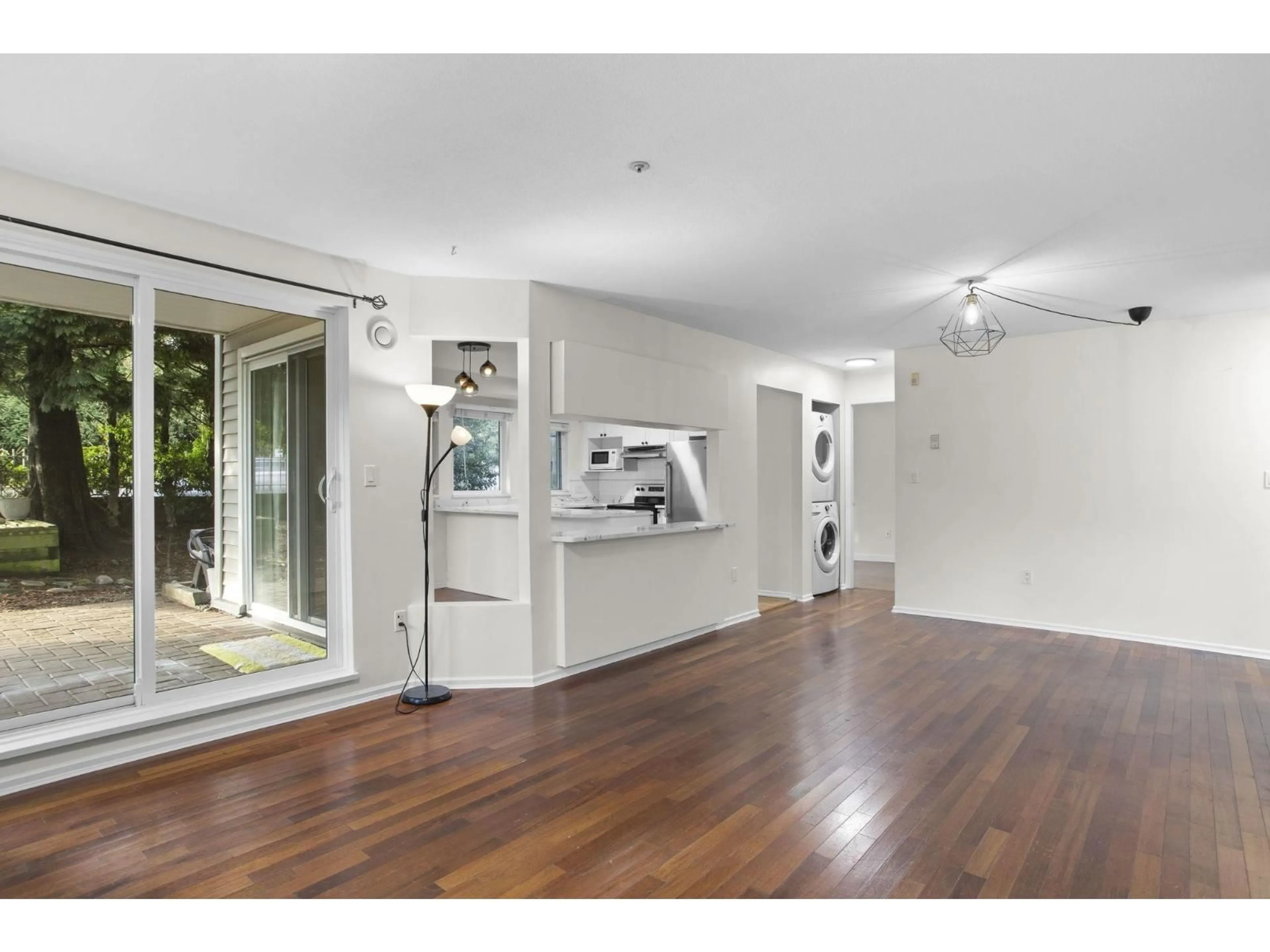 Unknown for 109 - 9650 148 STREET, Surrey British Columbia V3R0W2