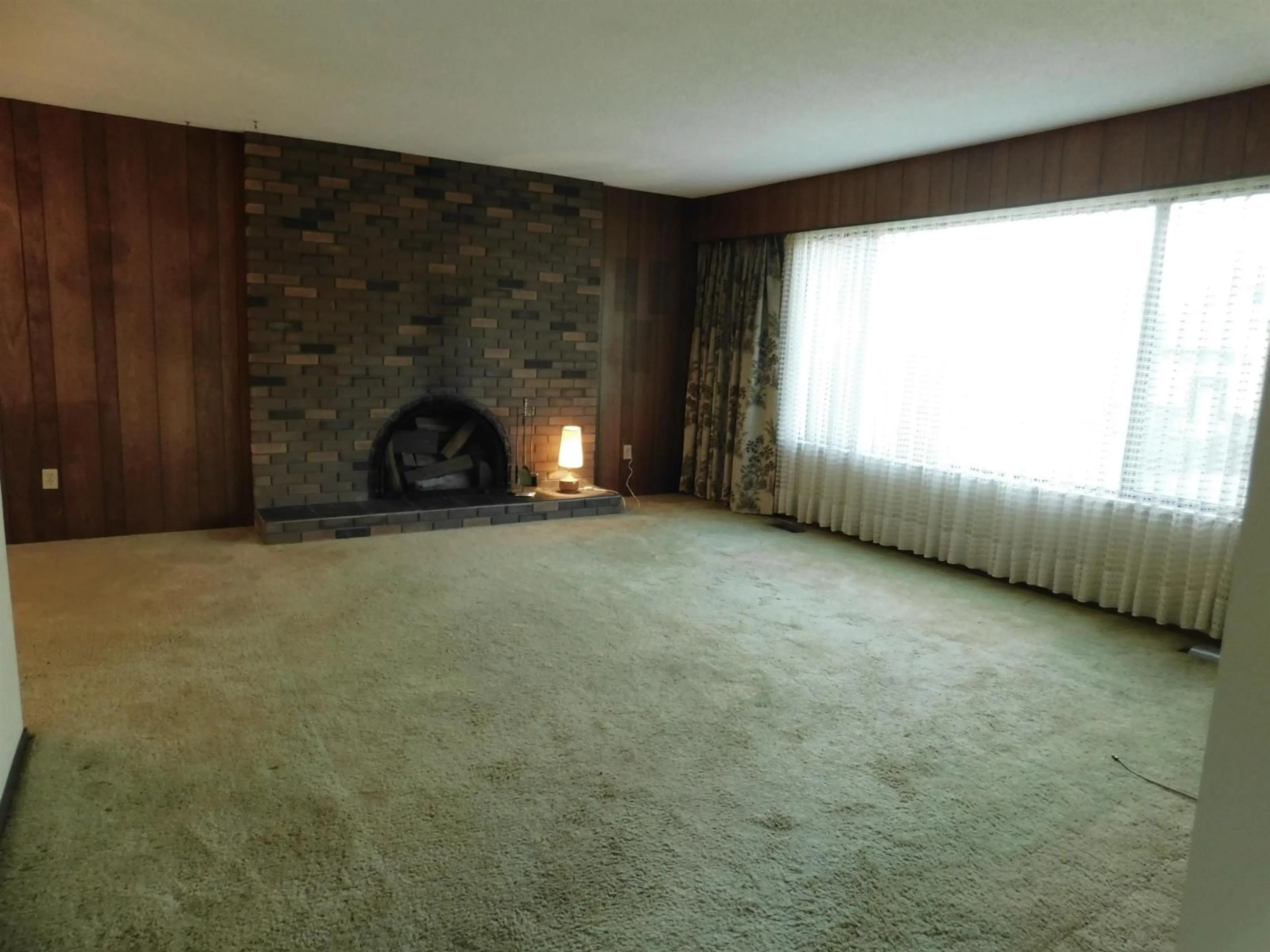 A pic of a room for 14758 HALSTEAD PLACE, Surrey British Columbia V3R6S5