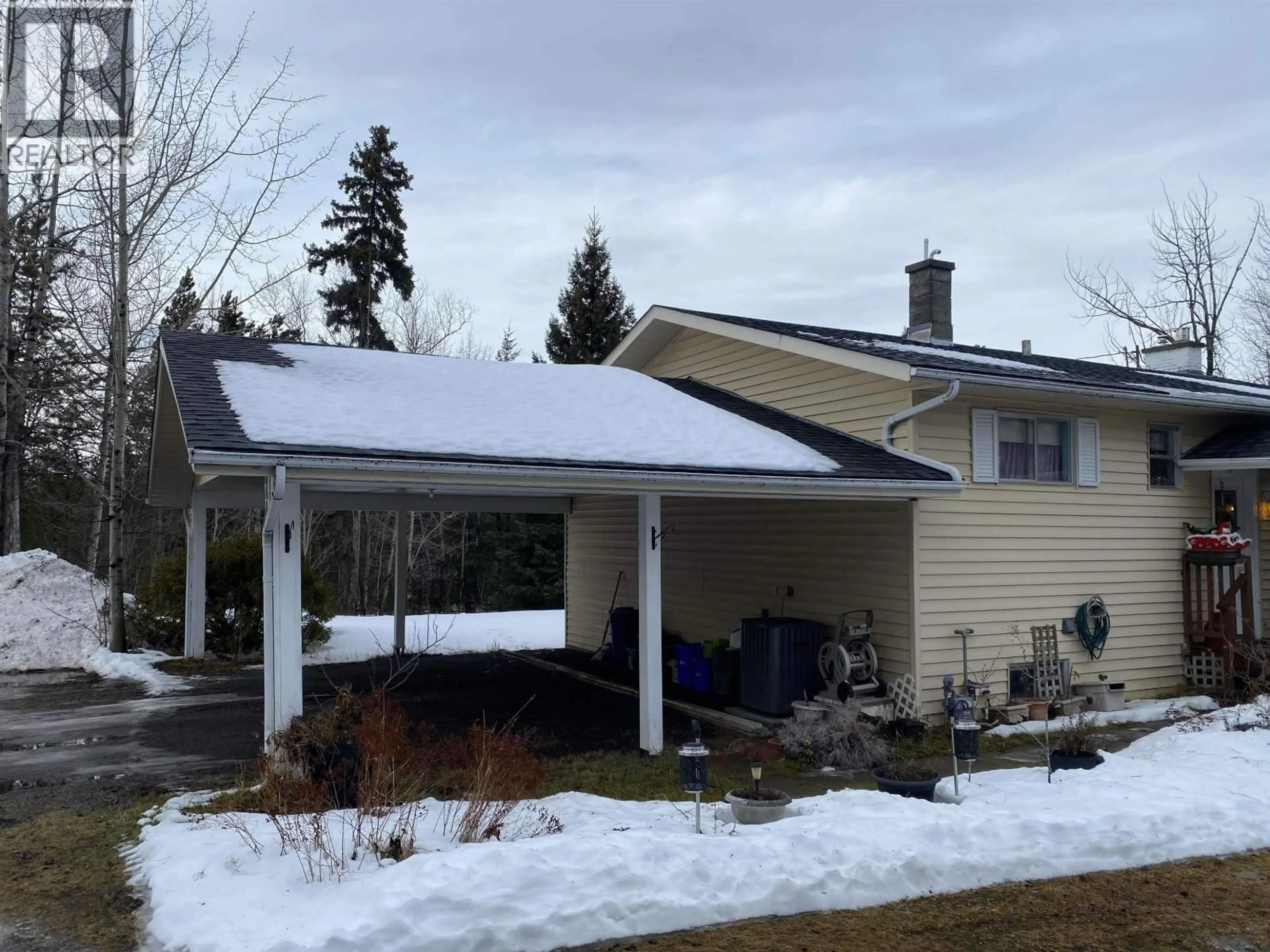 Home with vinyl exterior material, street for 6248 PURDUE ROAD, Prince George British Columbia V2N6K1