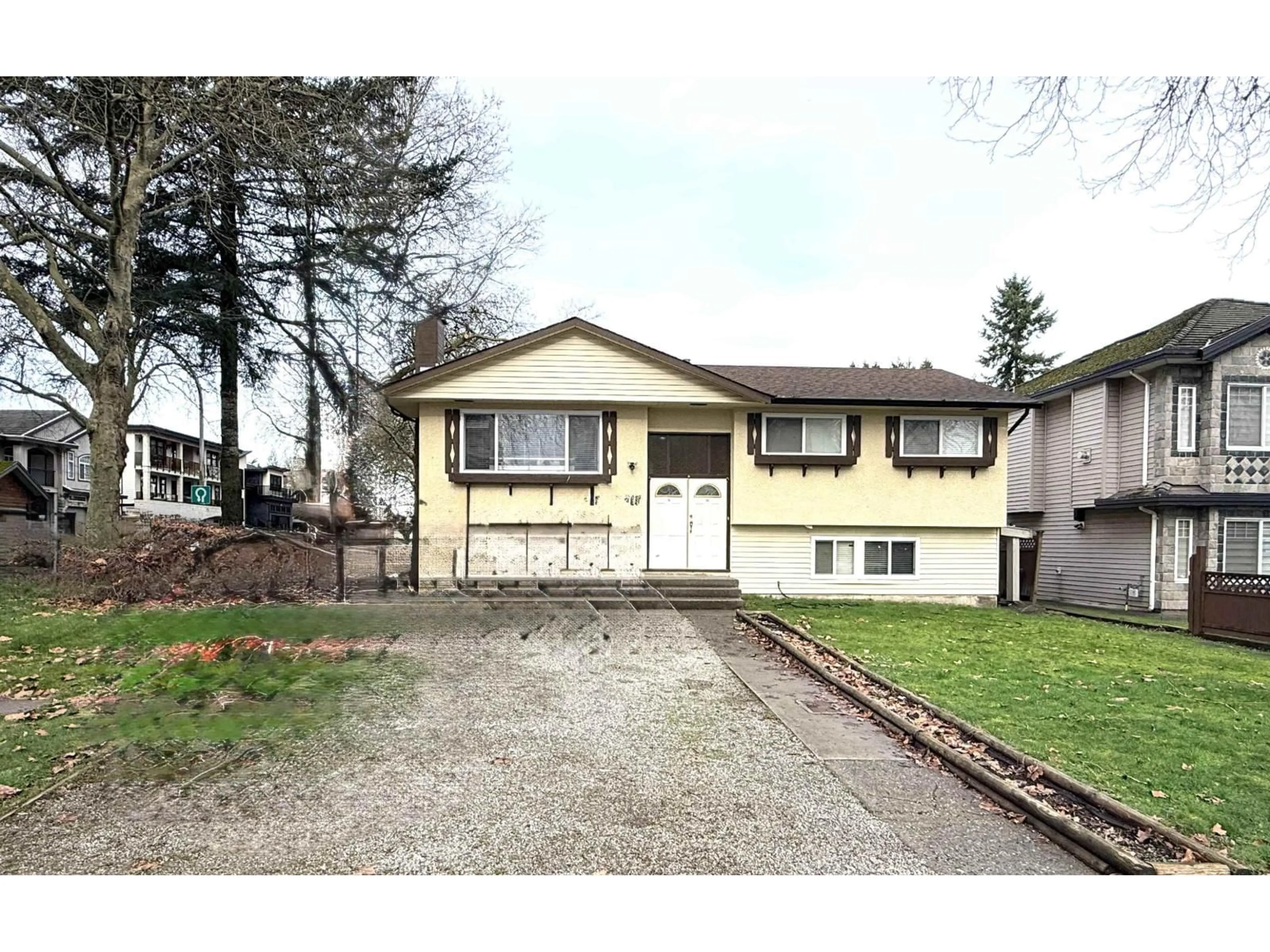 Home with vinyl exterior material, street for 12959 CARLUKE CRESCENT, Surrey British Columbia V3V6R5