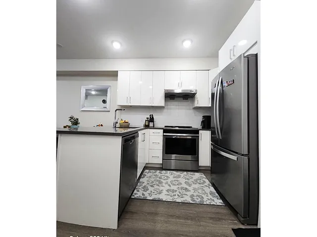 409 - 15351 101 AVENUE, Surrey 5