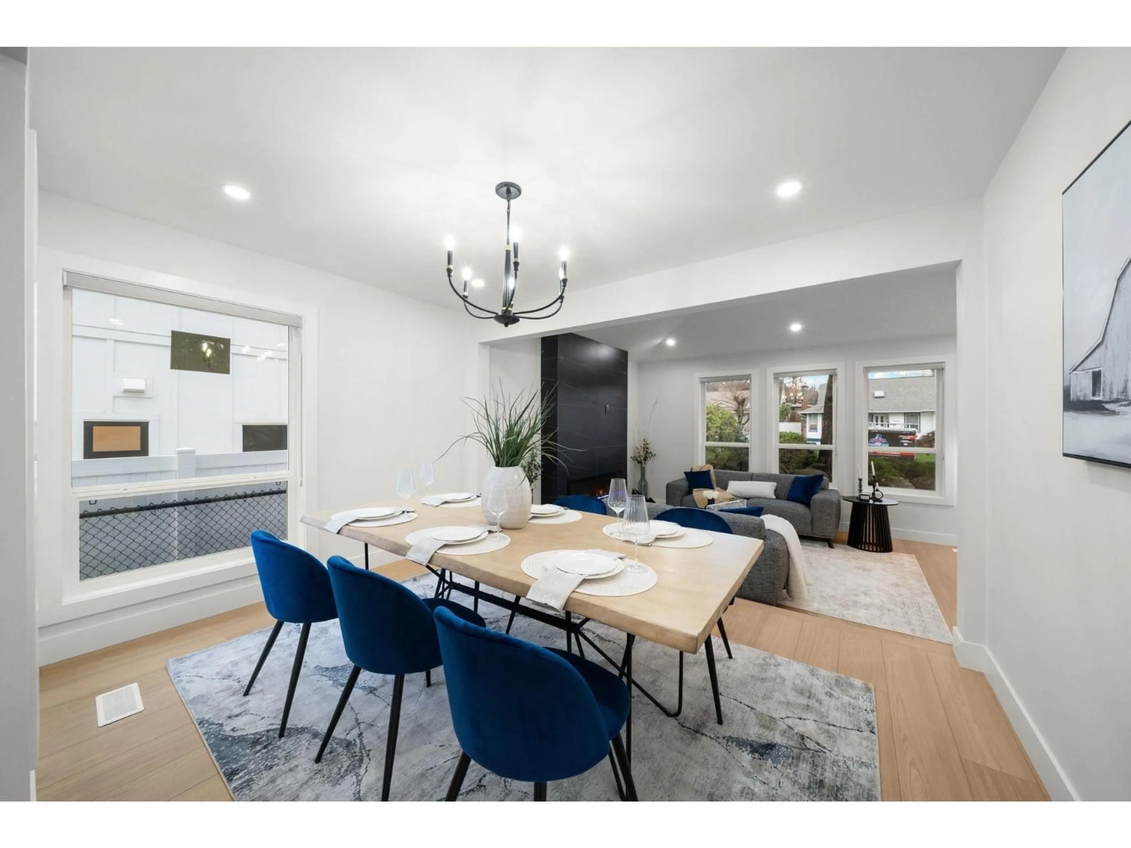 Dining room, unknown for 2451 GROSVENOR PLACE, Abbotsford British Columbia V2S6R5