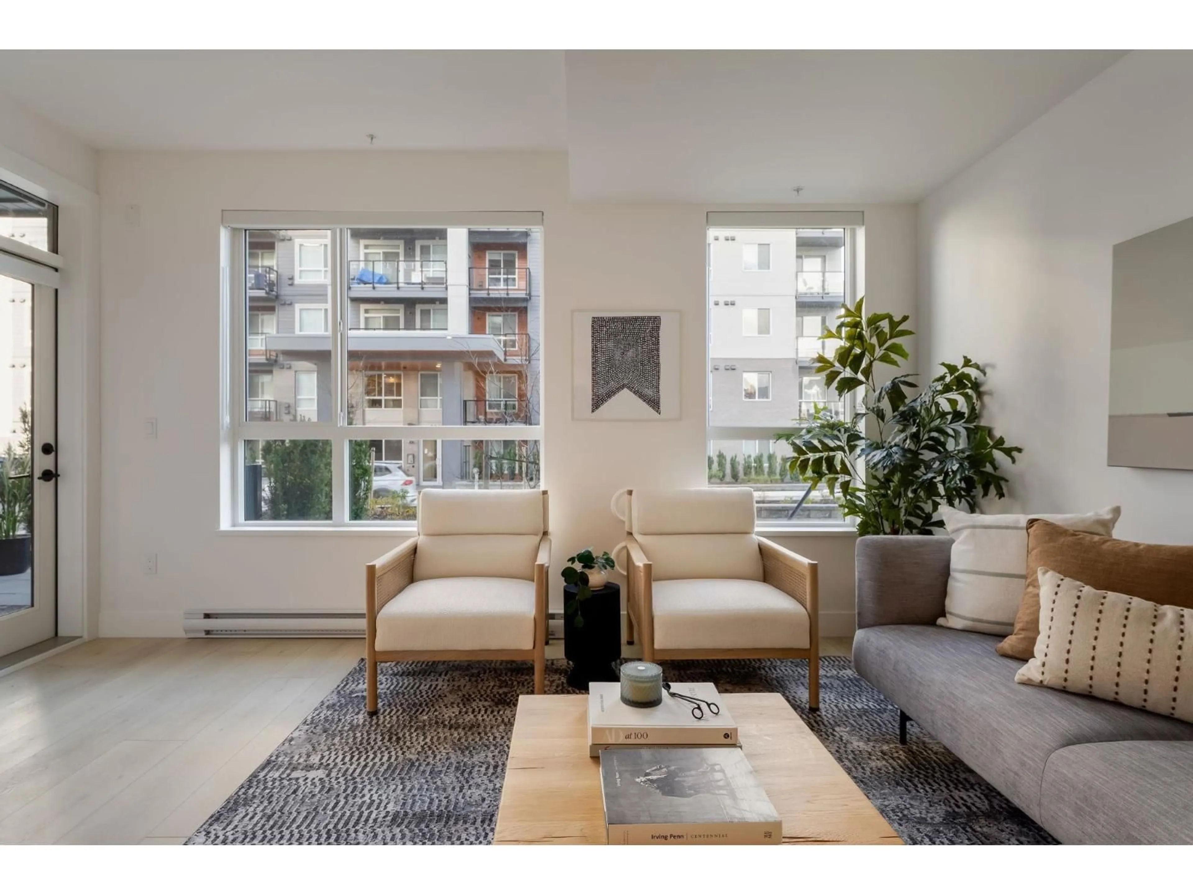 Living room with furniture, unknown for 101 - 30494 CARDINAL AVENUE, Abbotsford British Columbia V2T0A5