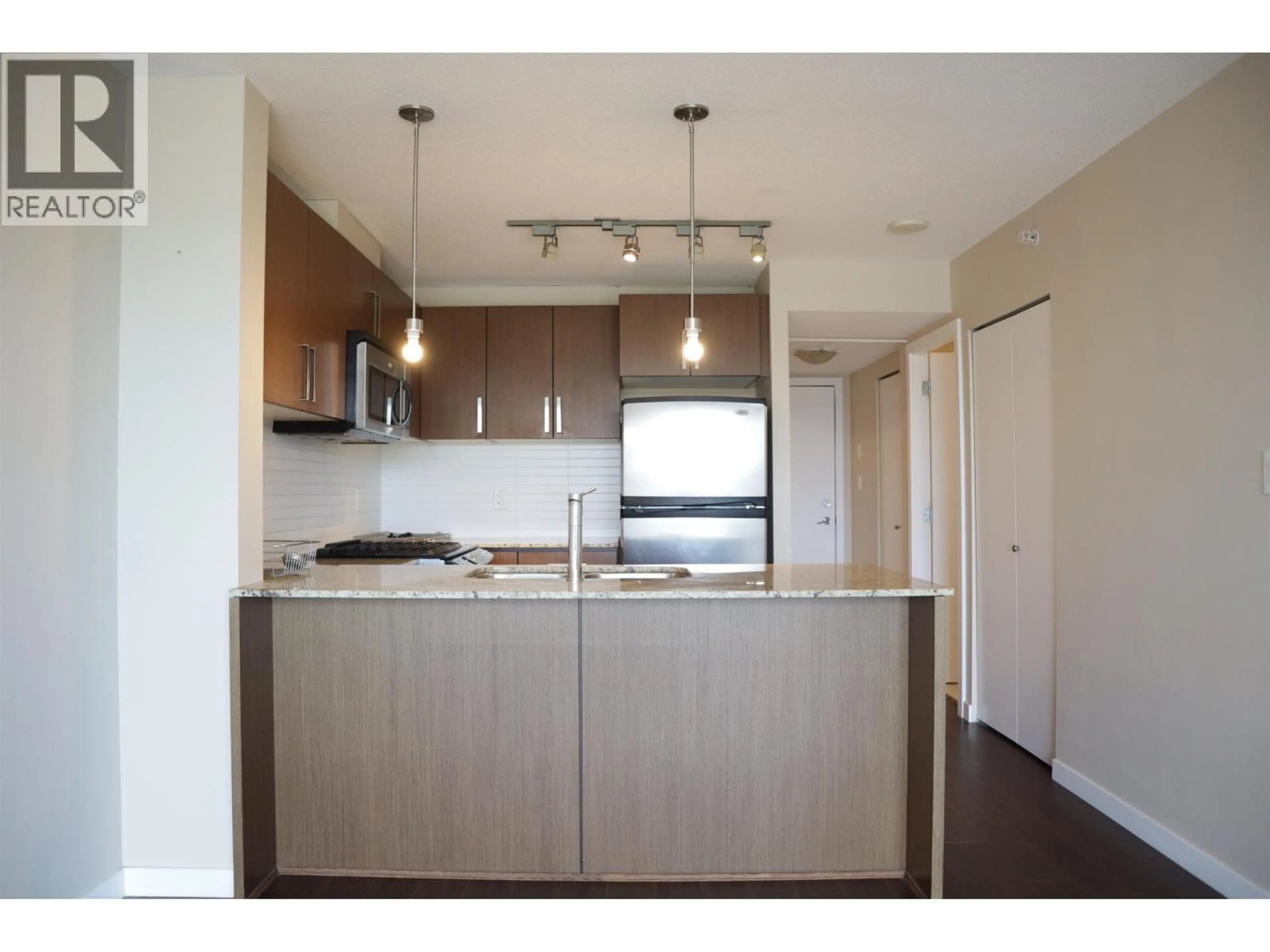Standard kitchen, wood/laminate floor for 2009 - 9868 CAMERON STREET, Burnaby British Columbia V3J0A5