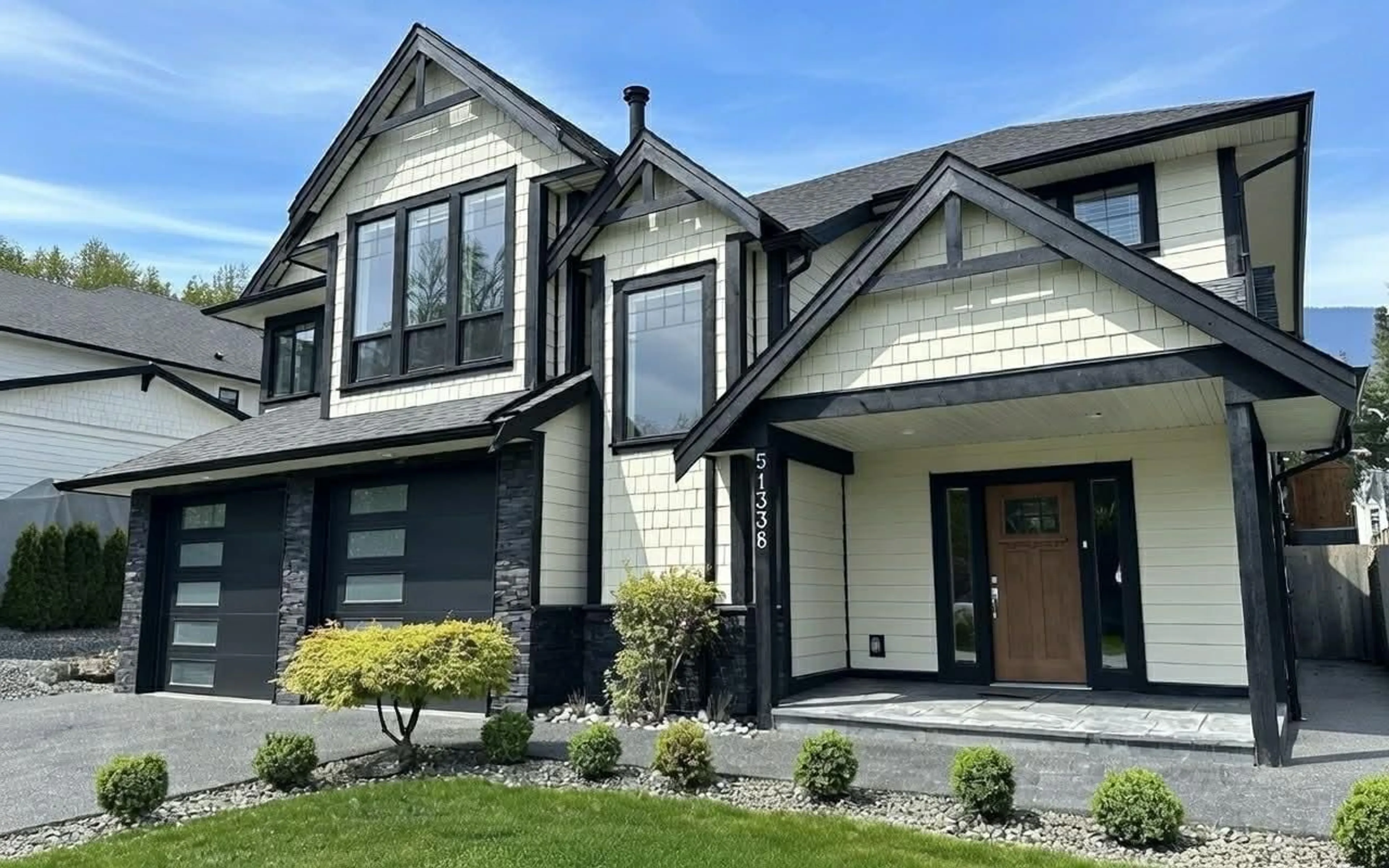 Home with vinyl exterior material, street for 51338 ROWANNA CRESCENT, Chilliwack British Columbia V4Z0C3