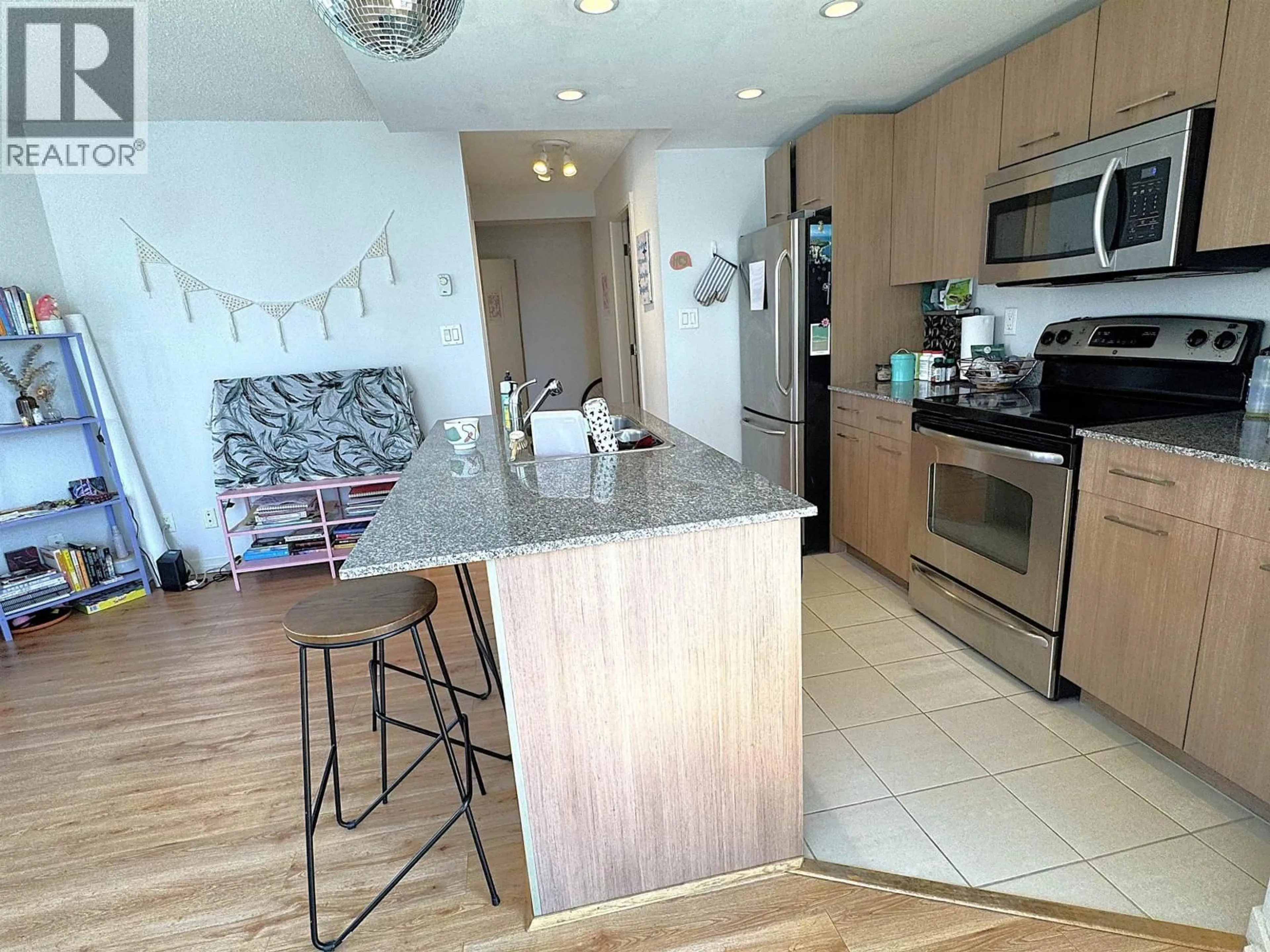 Open concept kitchen, unknown for 1504 - 1212 HOWE STREET, Vancouver British Columbia V6Z2M9