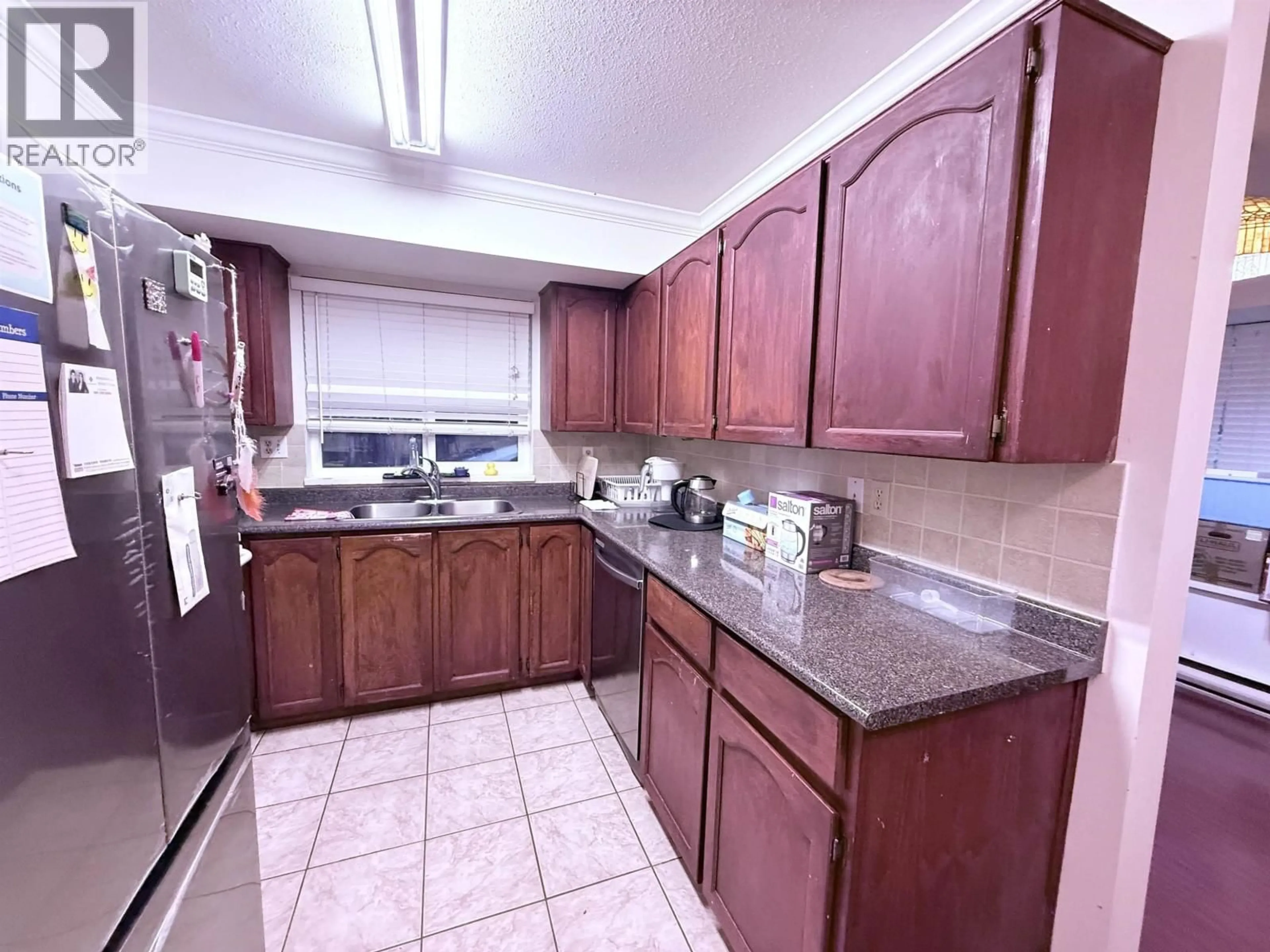 Standard kitchen, unknown for 5 - 7171 BLUNDELL ROAD, Richmond British Columbia V6Y1J5