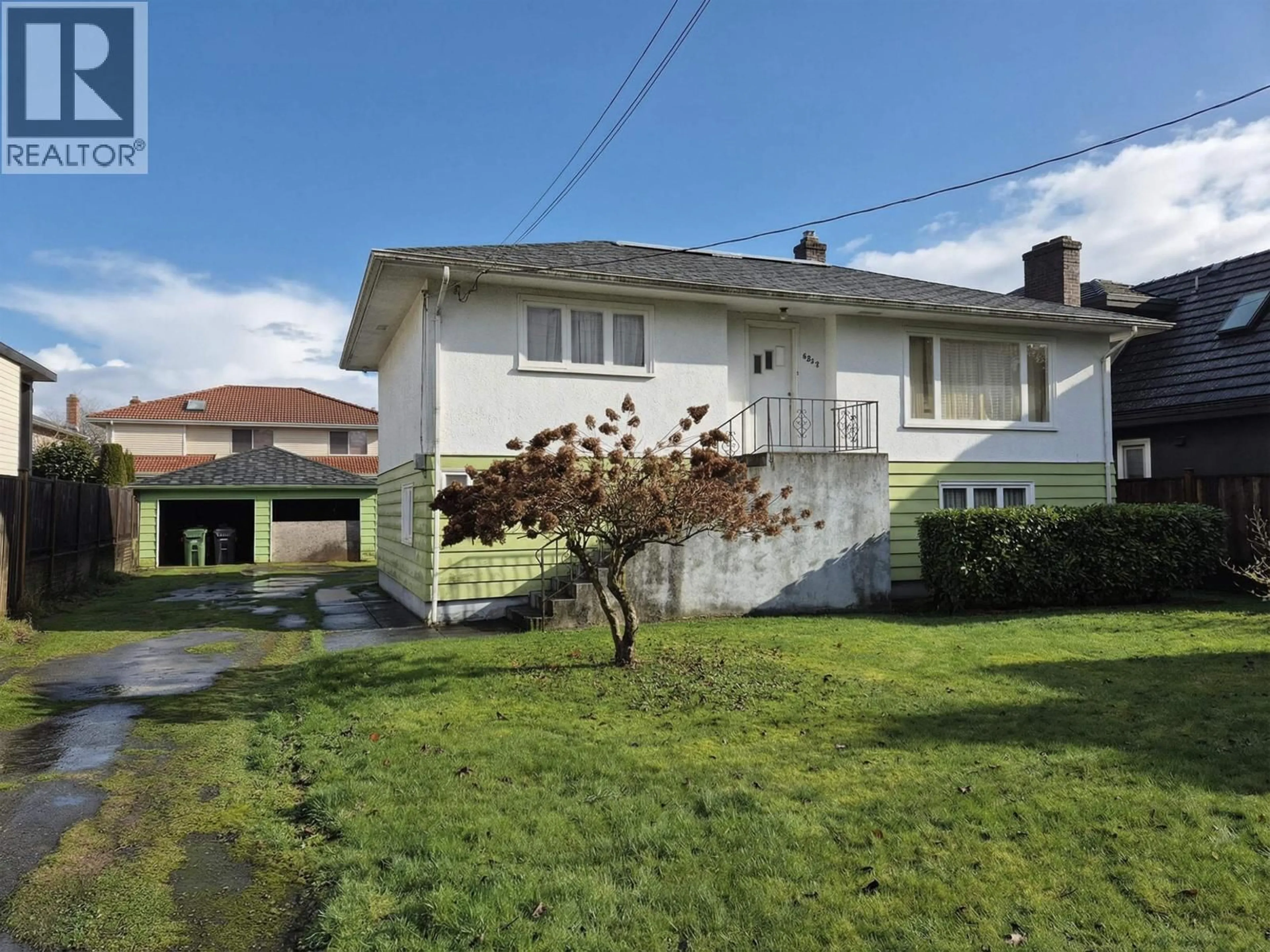 A pic from outside/outdoor area/front of a property/back of a property/a pic from drone, street for 6240 GRANVILLE AVENUE, Richmond British Columbia V7C1G1