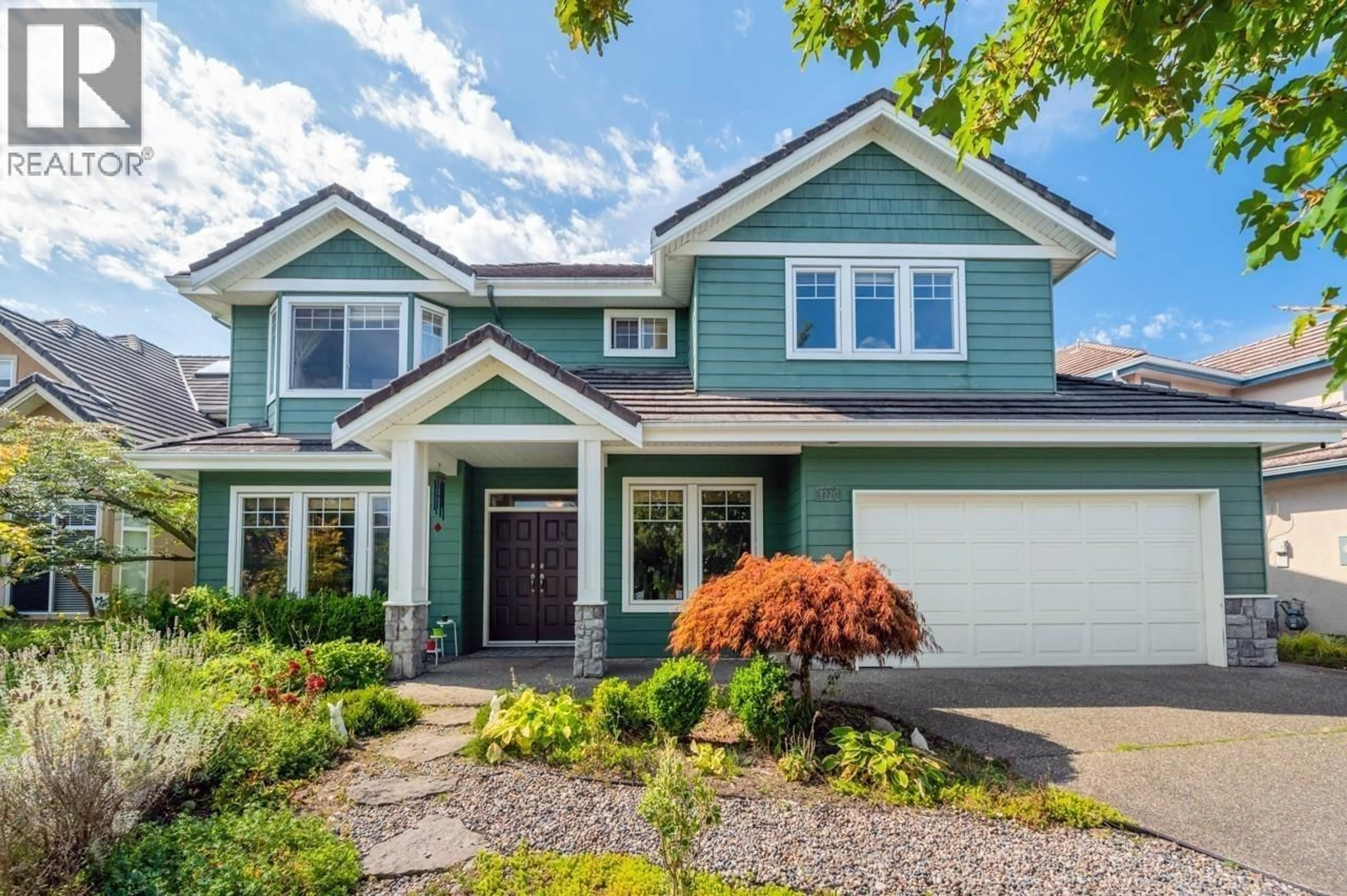 Home with vinyl exterior material, street for 3220 JOHNSON AVENUE, Richmond British Columbia V7C5R3