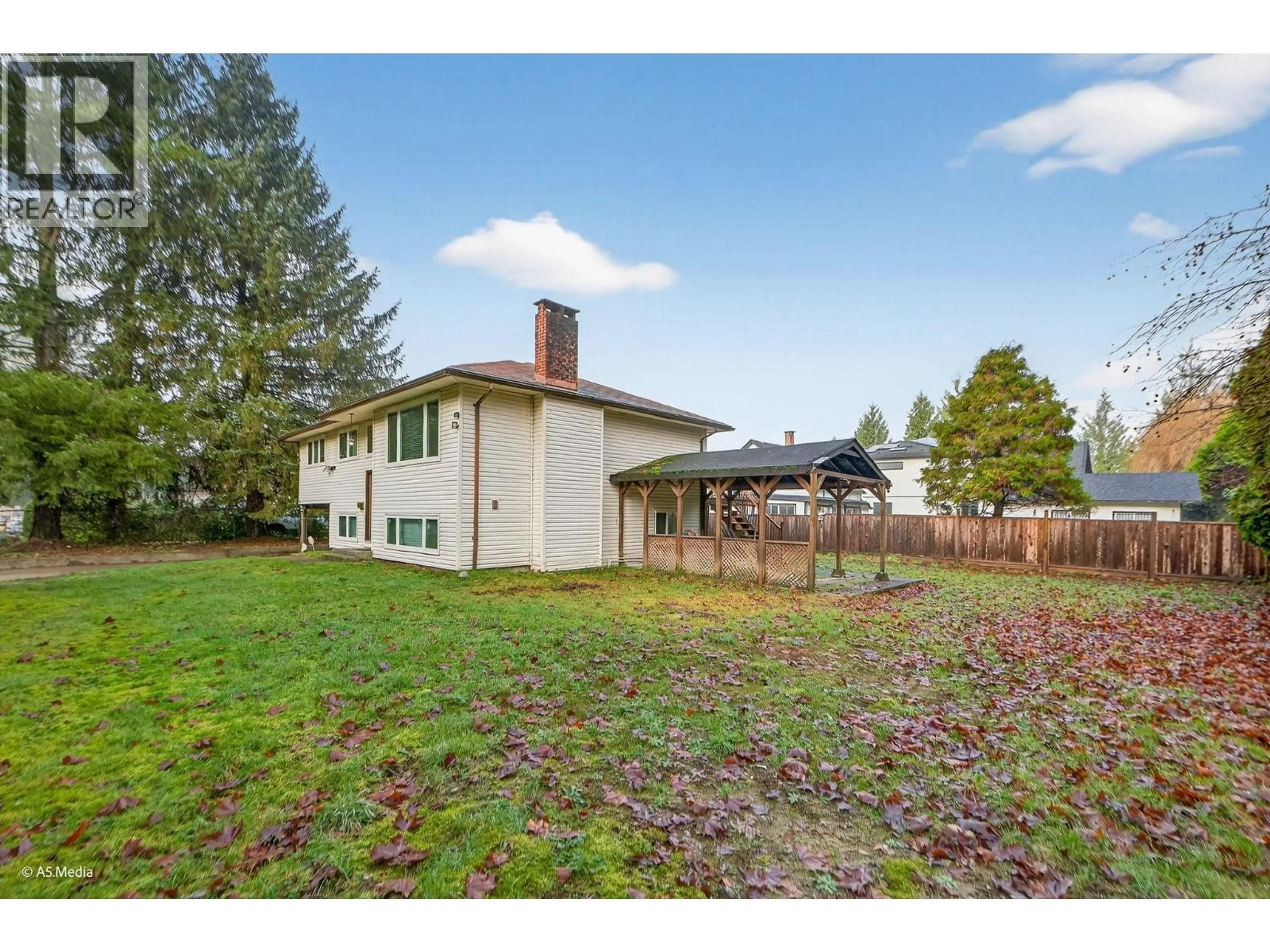 A pic from outside/outdoor area/front of a property/back of a property/a pic from drone, unknown for 22939 128 AVENUE, Maple Ridge British Columbia V2X4R7