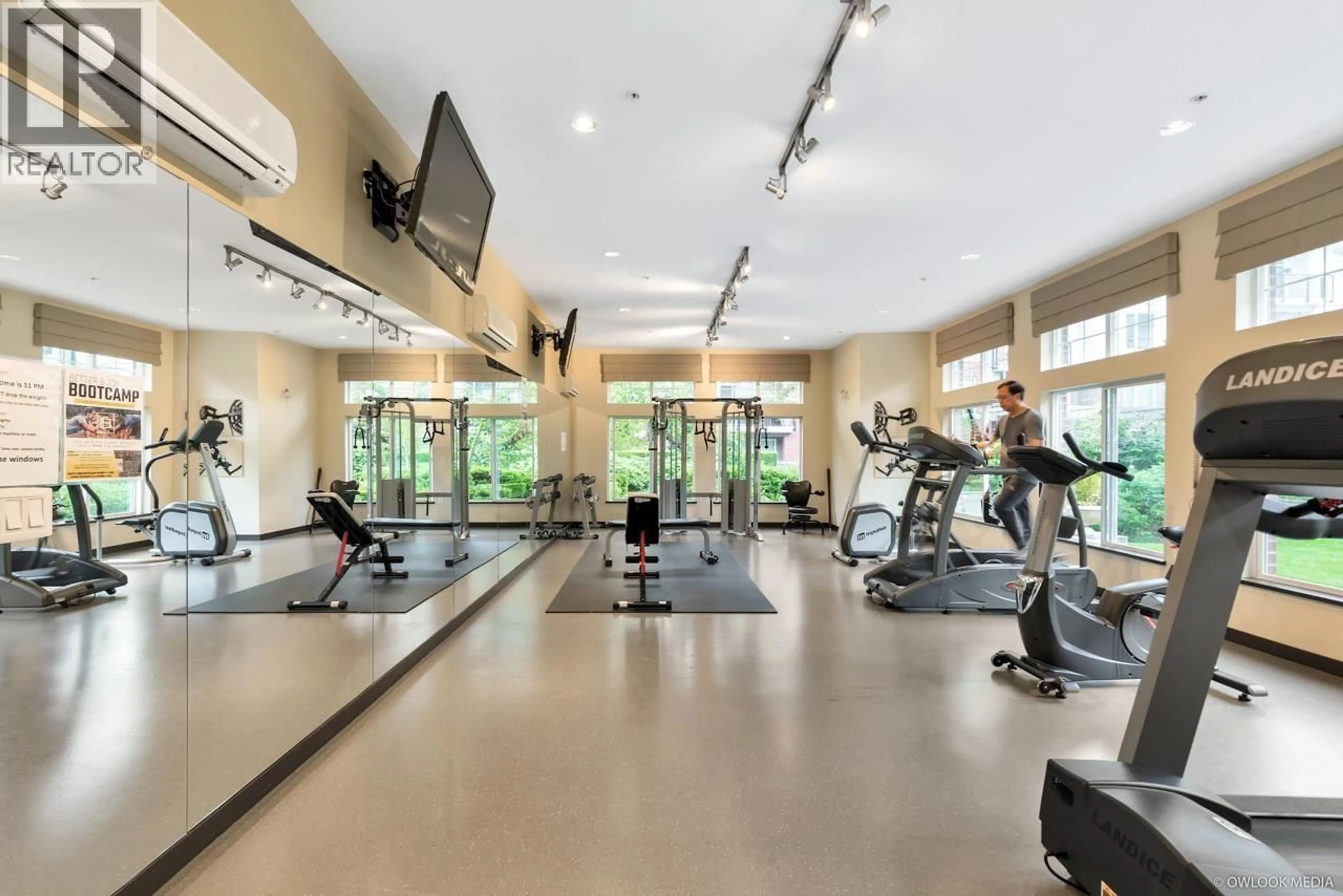 Gym or fitness room for 318 - 9388 MCKIM WAY, Richmond British Columbia V6X0J7