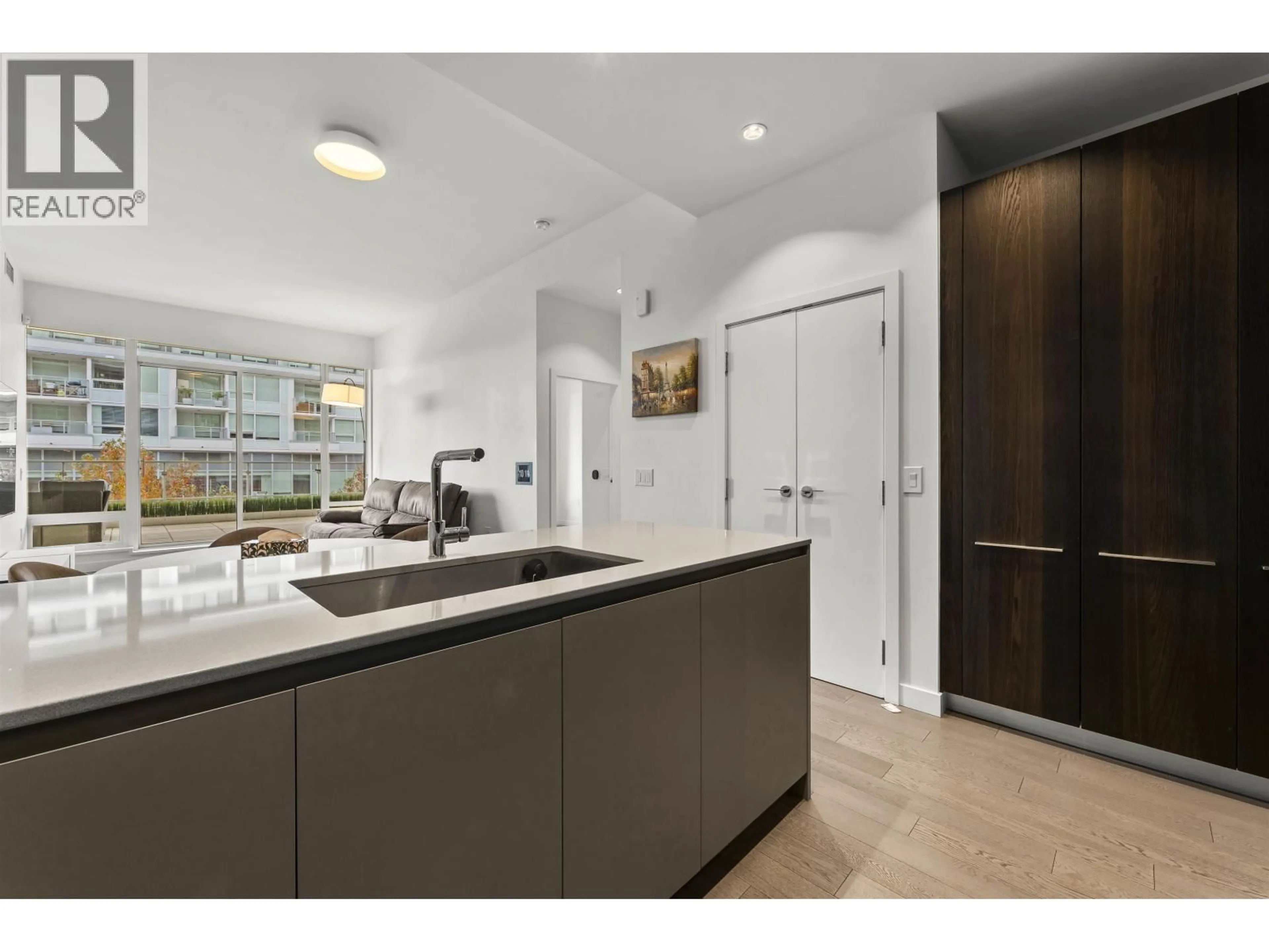 Unknown for 203 - 6699 RIVER ROAD, Richmond British Columbia V7C0E6