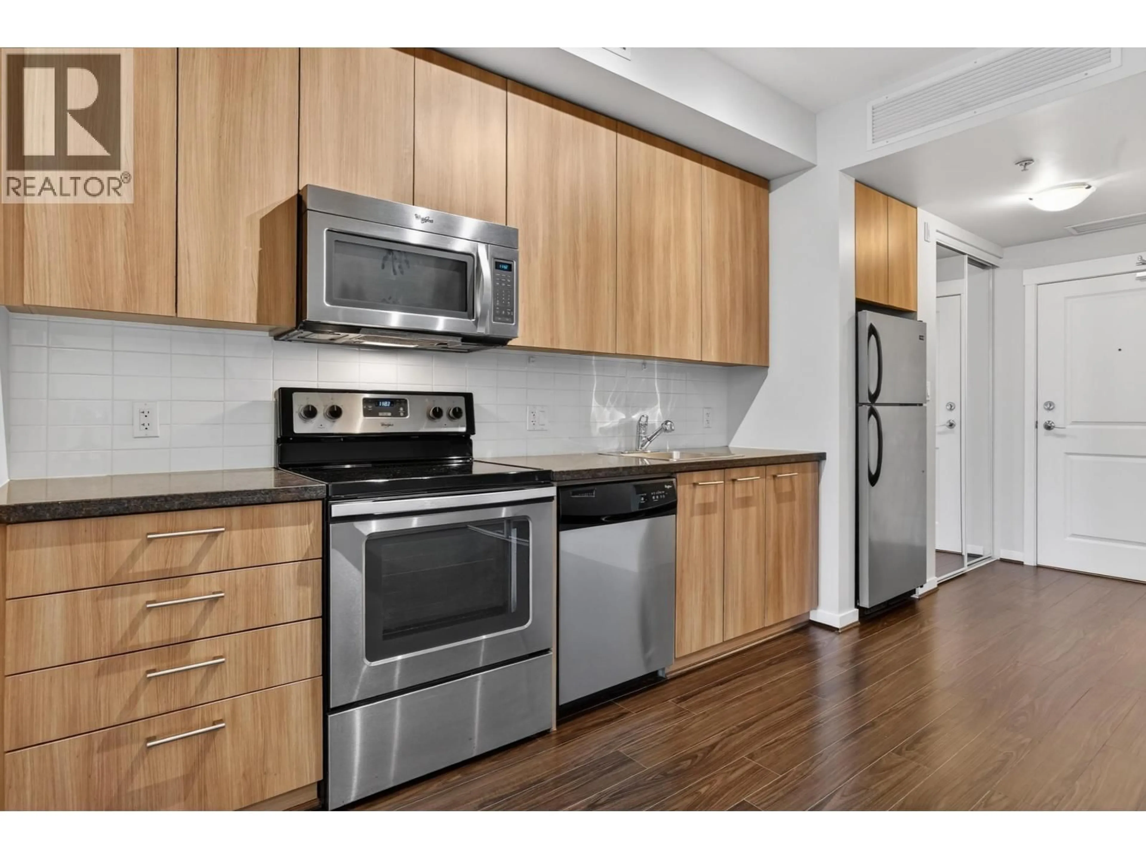 Standard kitchen, wood/laminate floor for 761 - 4099 STOLBERG STREET, Richmond British Columbia V6X0J4