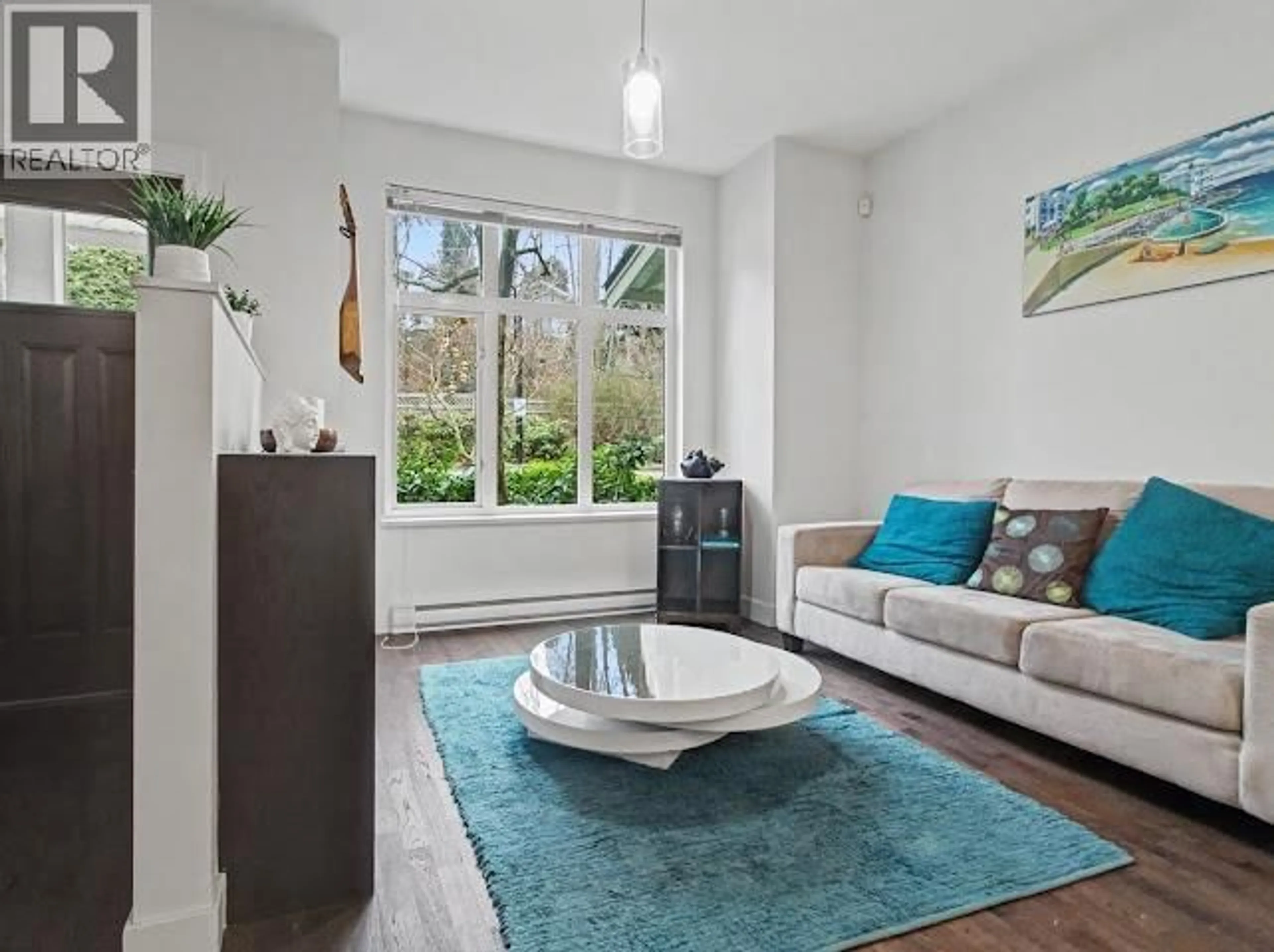 Living room with furniture, unknown for 1605 - 8485 NEW HAVEN CLOSE, Burnaby British Columbia V5J0B7