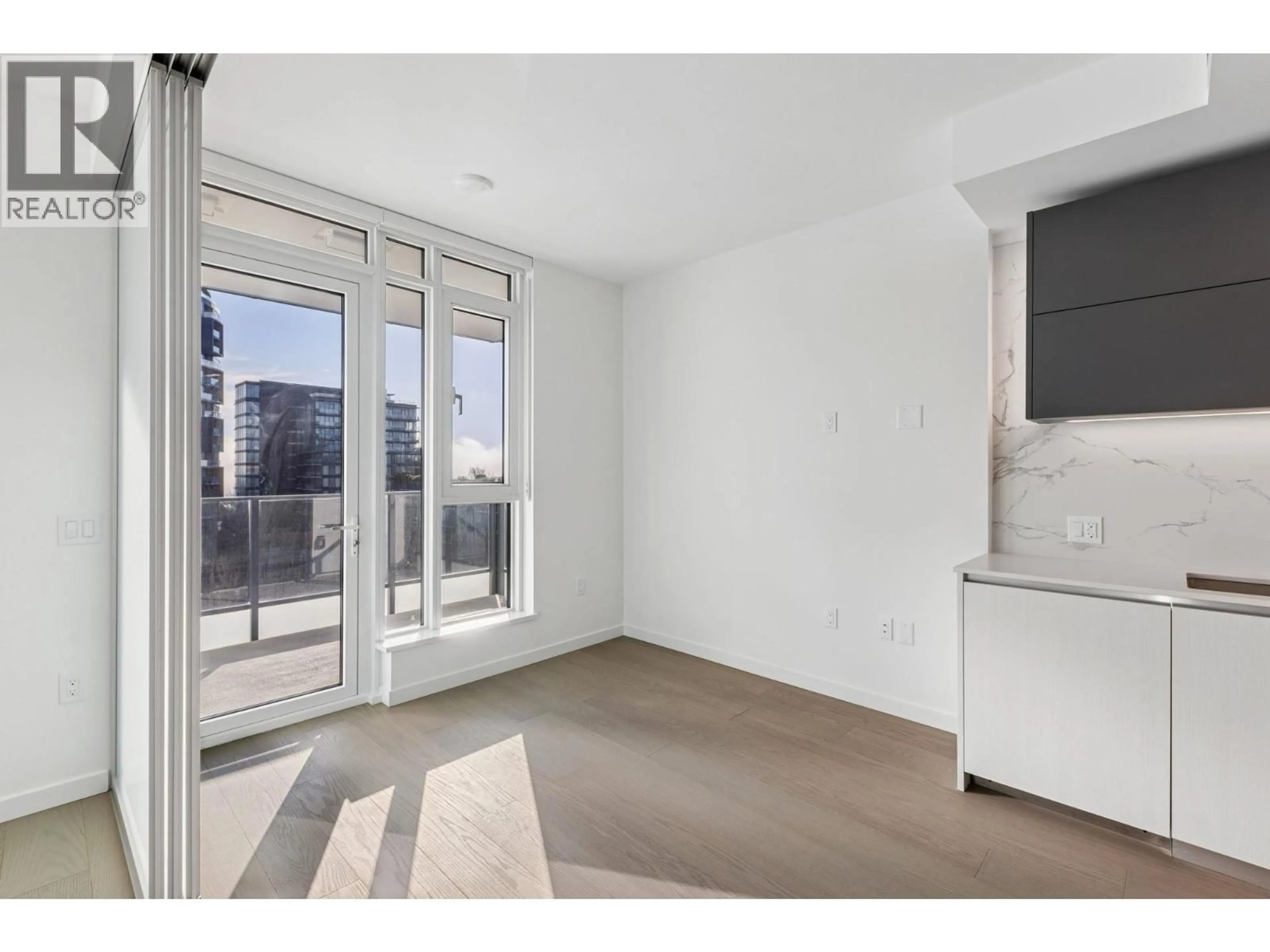 A pic of a room for 606 - 8415 GRANVILLE STREET, Vancouver British Columbia V6P0M2