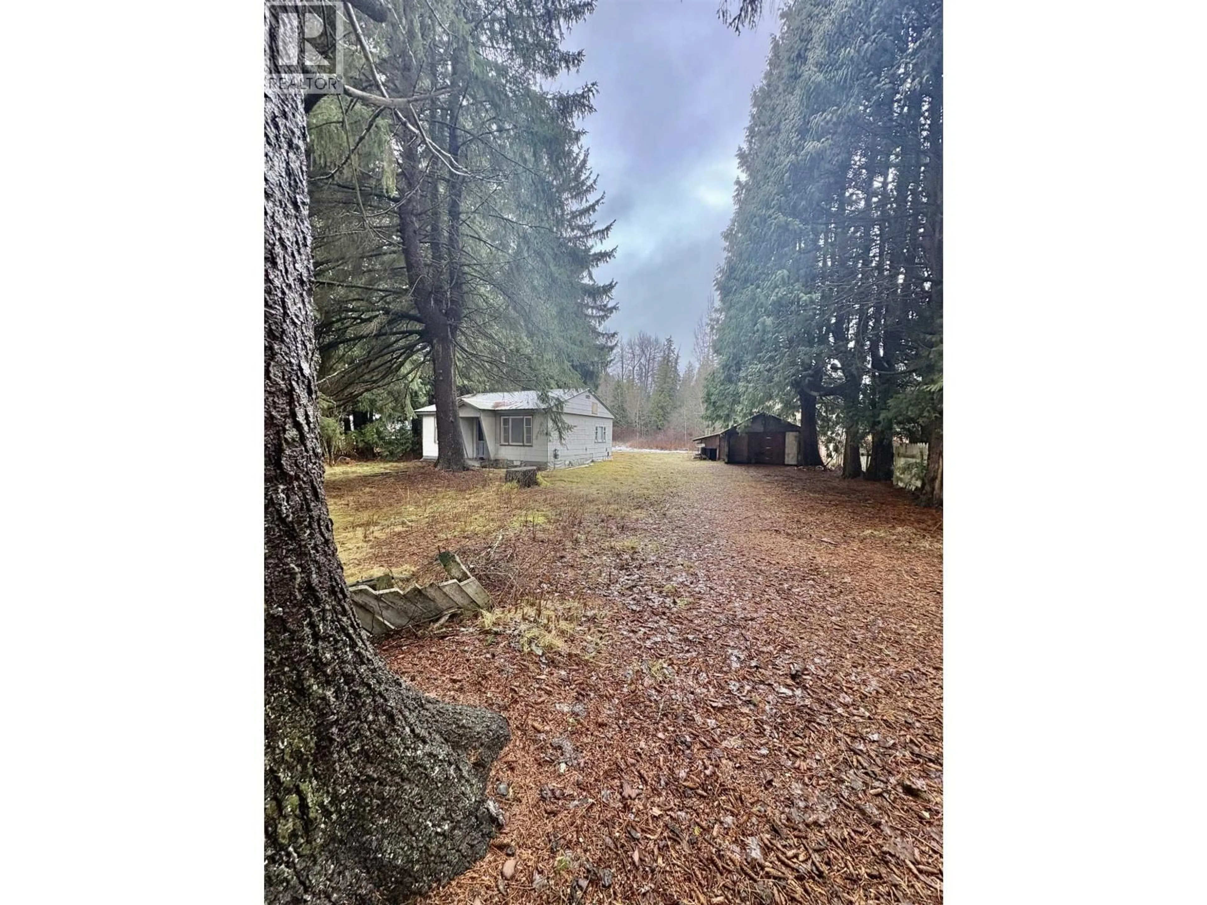 Unknown for 5112 MEDEEK AVENUE, Terrace British Columbia V8G1E1