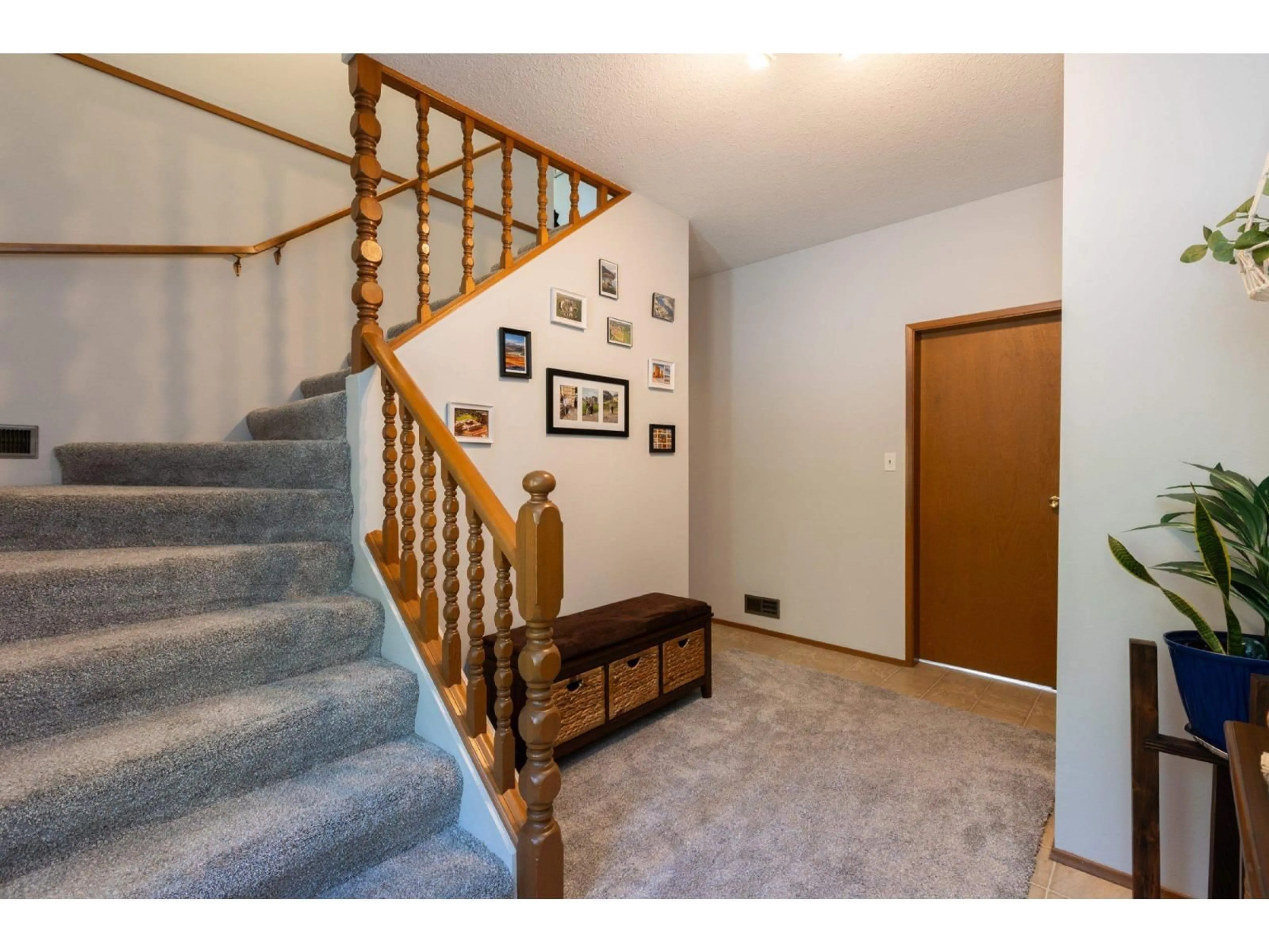 Unknown for 34470 LABURNUM AVENUE, Abbotsford British Columbia V2S4V2