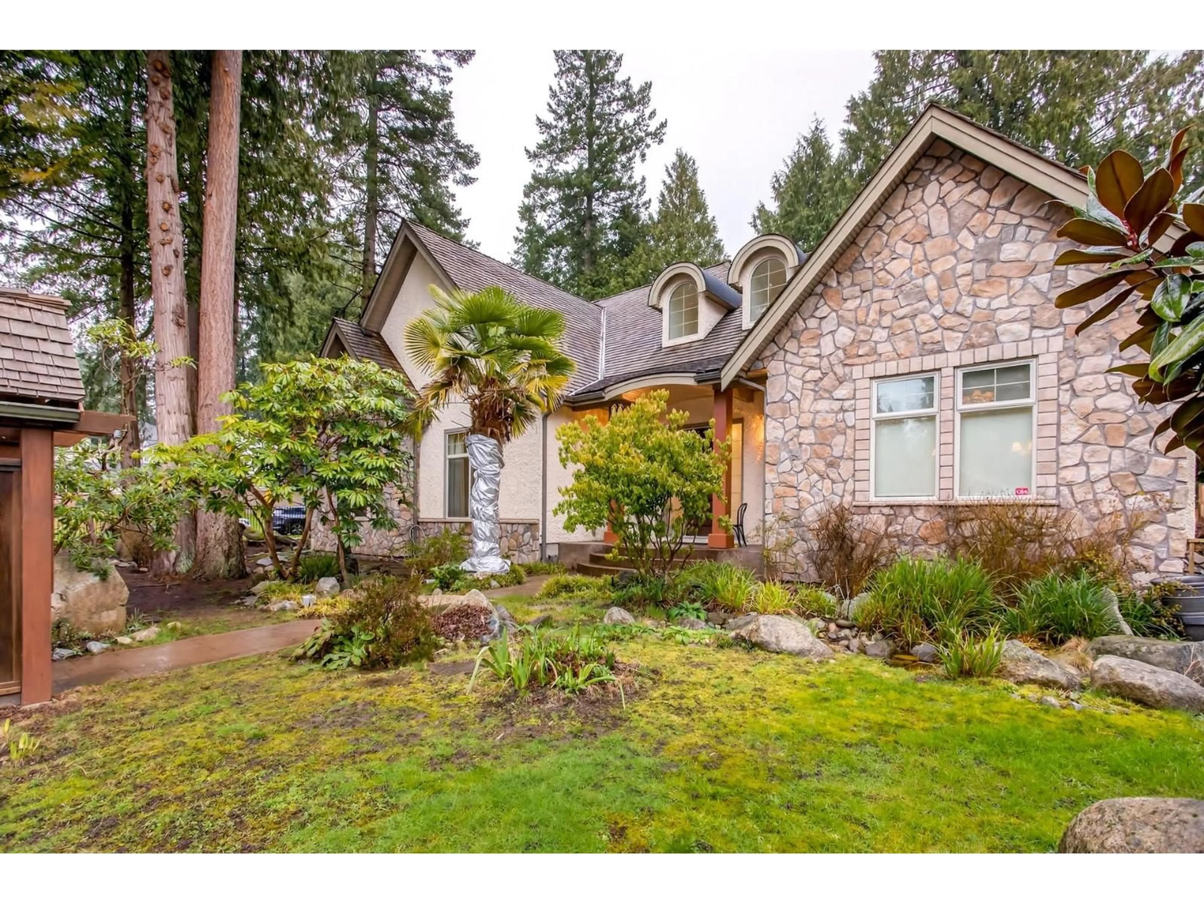 Home with brick exterior material, unknown for 1688 134B STREET, Surrey British Columbia V4A0A6