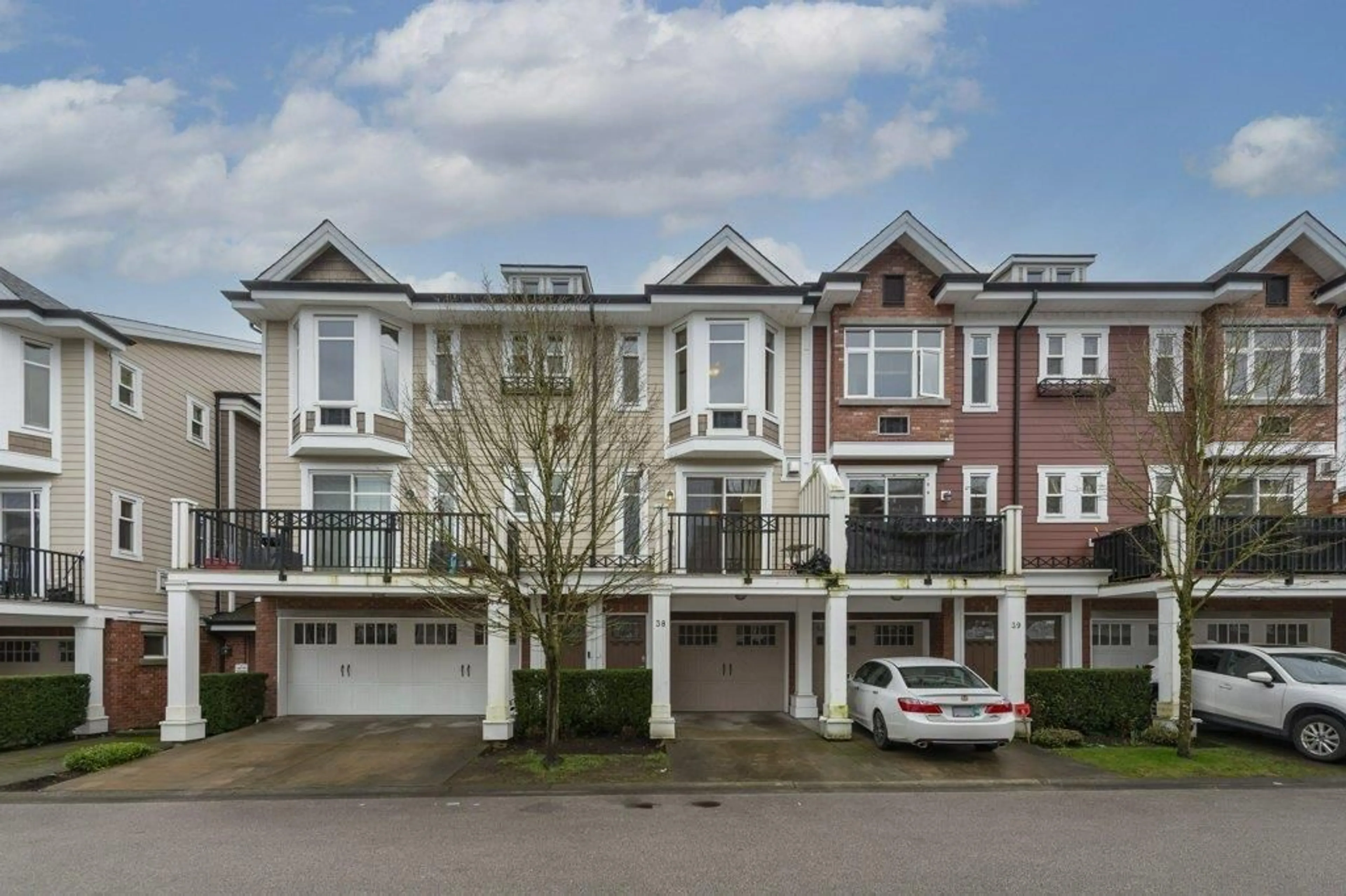 A pic from outside/outdoor area/front of a property/back of a property/a pic from drone, street for 38 - 20738 84 AVENUE, Langley British Columbia V2Y0J6