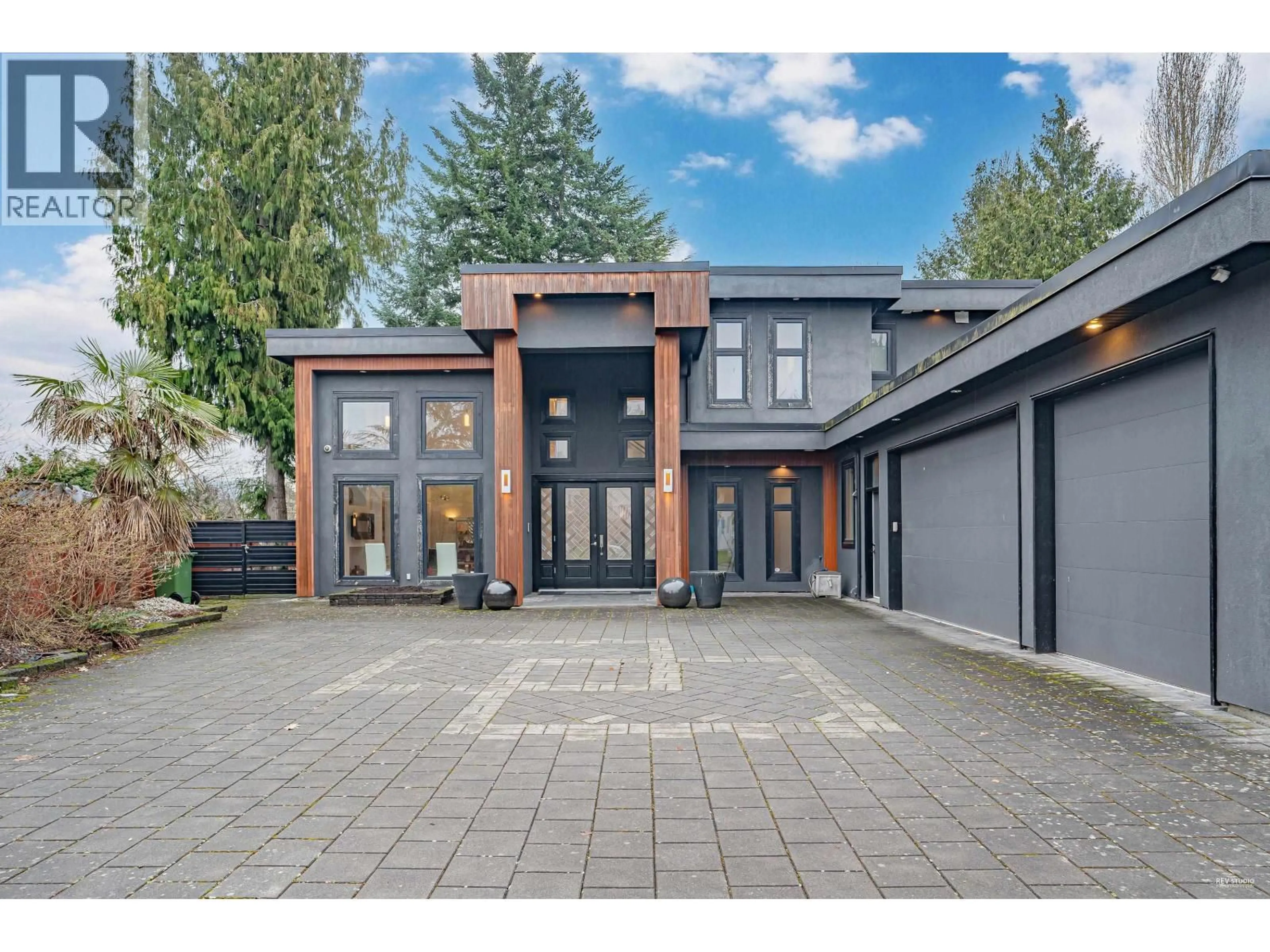 Home with brick exterior material, street for 6760 COLTSFOOT DRIVE, Richmond British Columbia V7C2J4