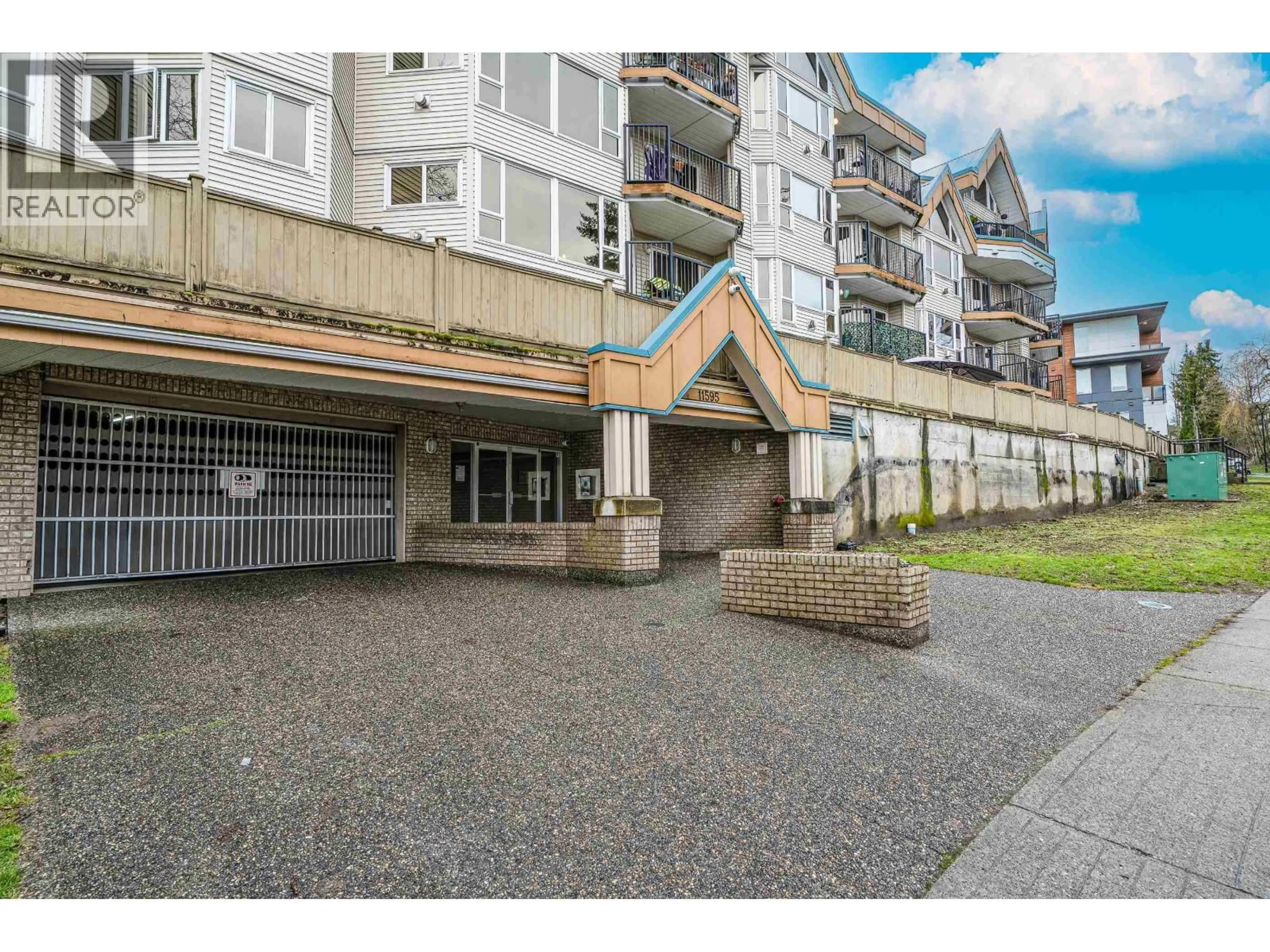 Unknown for 205 - 11595 FRASER STREET, Maple Ridge British Columbia V2X0X7